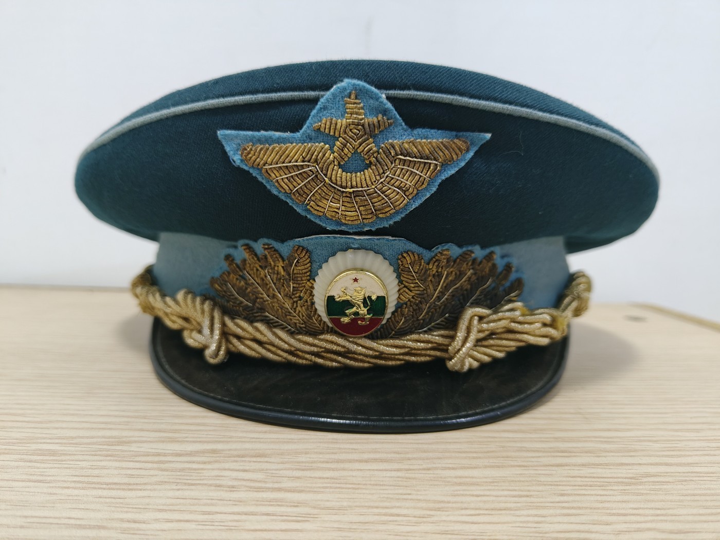全场0元起拍 第124期 咸鱼国勋章拍卖专场 1月10日（周三）下午6：00开始 保加利亚社会主义时期空军将官大檐帽 57.5CM