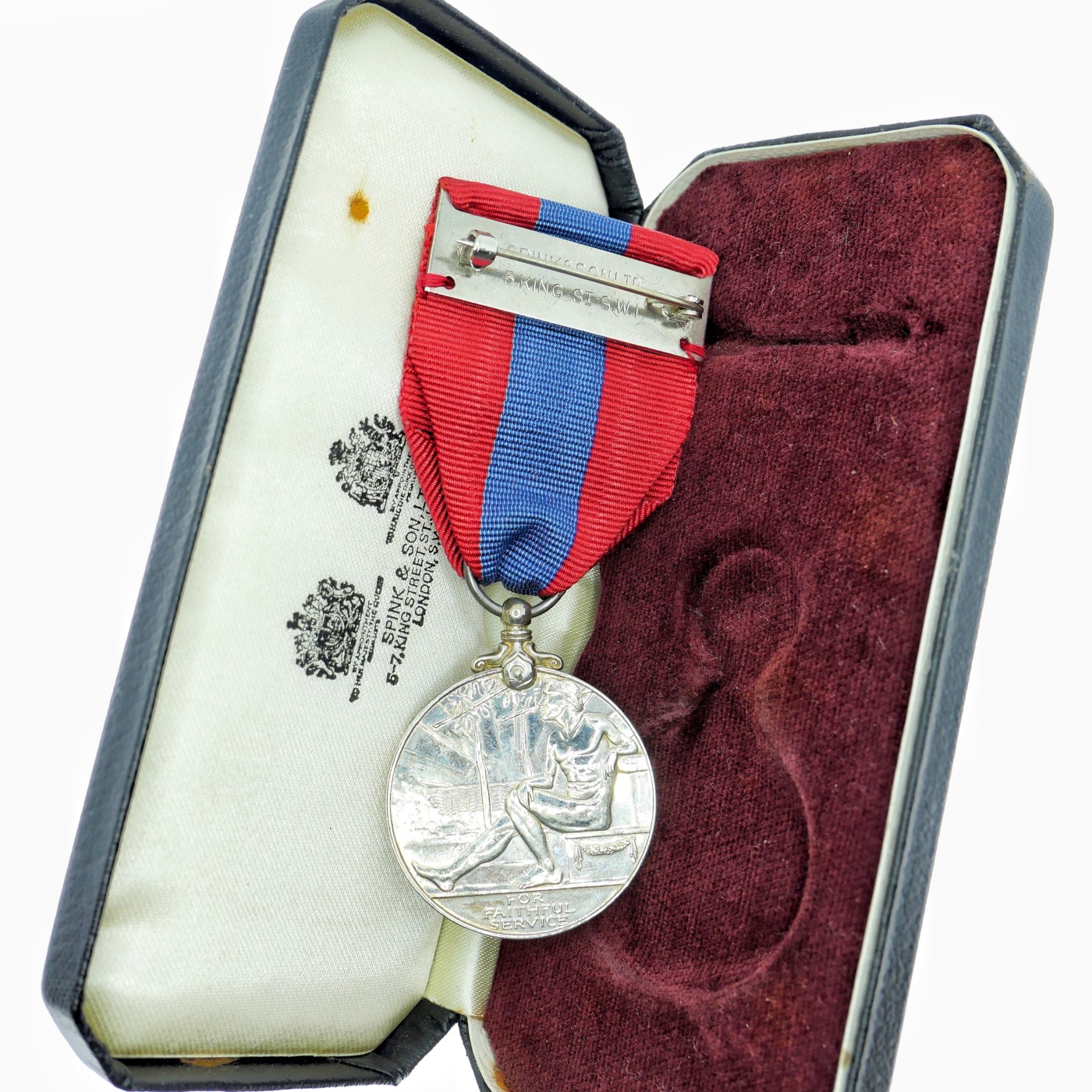 勋章奖章交易所1月13日拍卖 英国帝国服务奖章，银质女王版