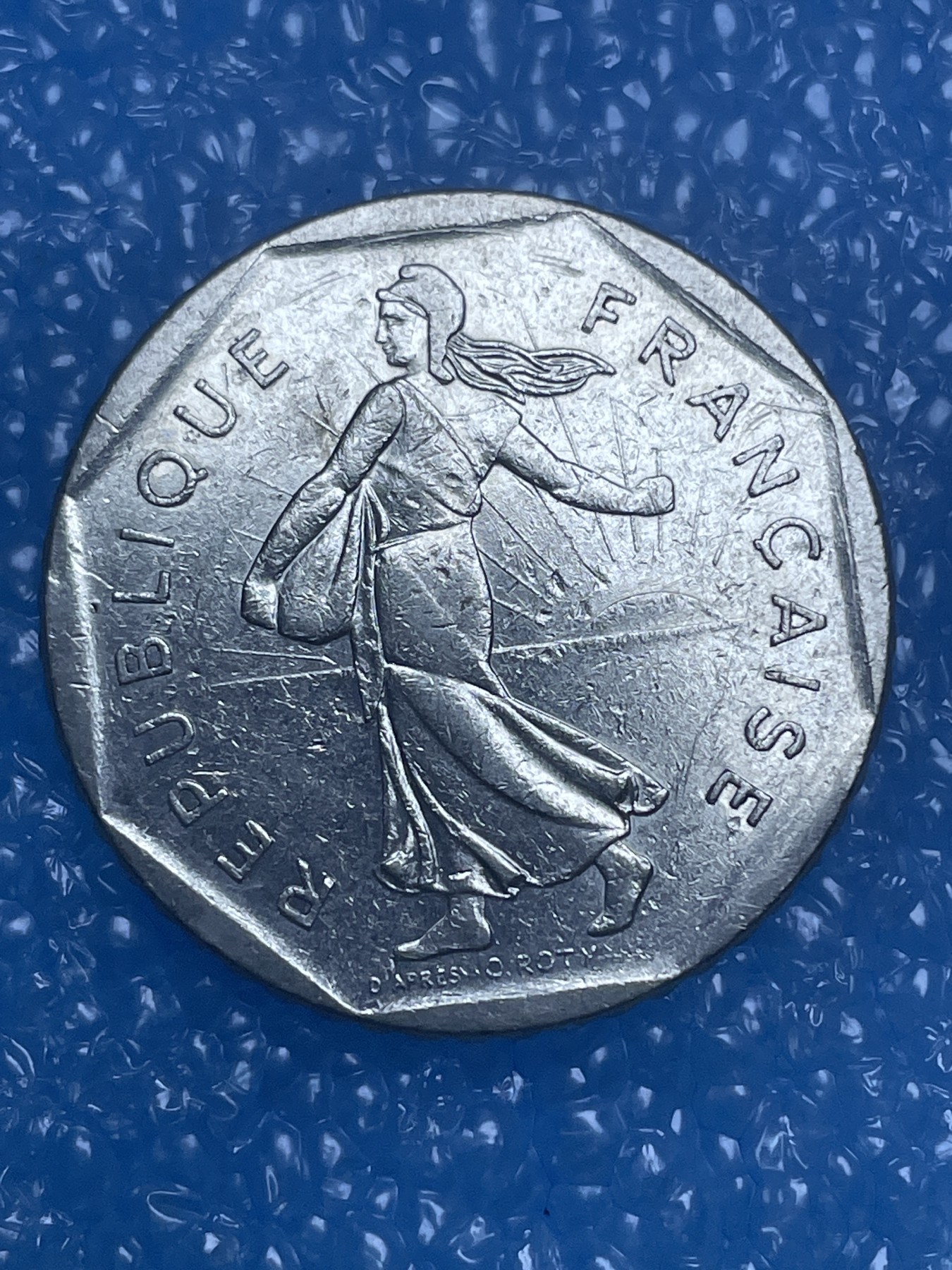 神仙姐姐散币好品专场第十四期（无佣金满邮自动发出 1981 年法国 2 法郎