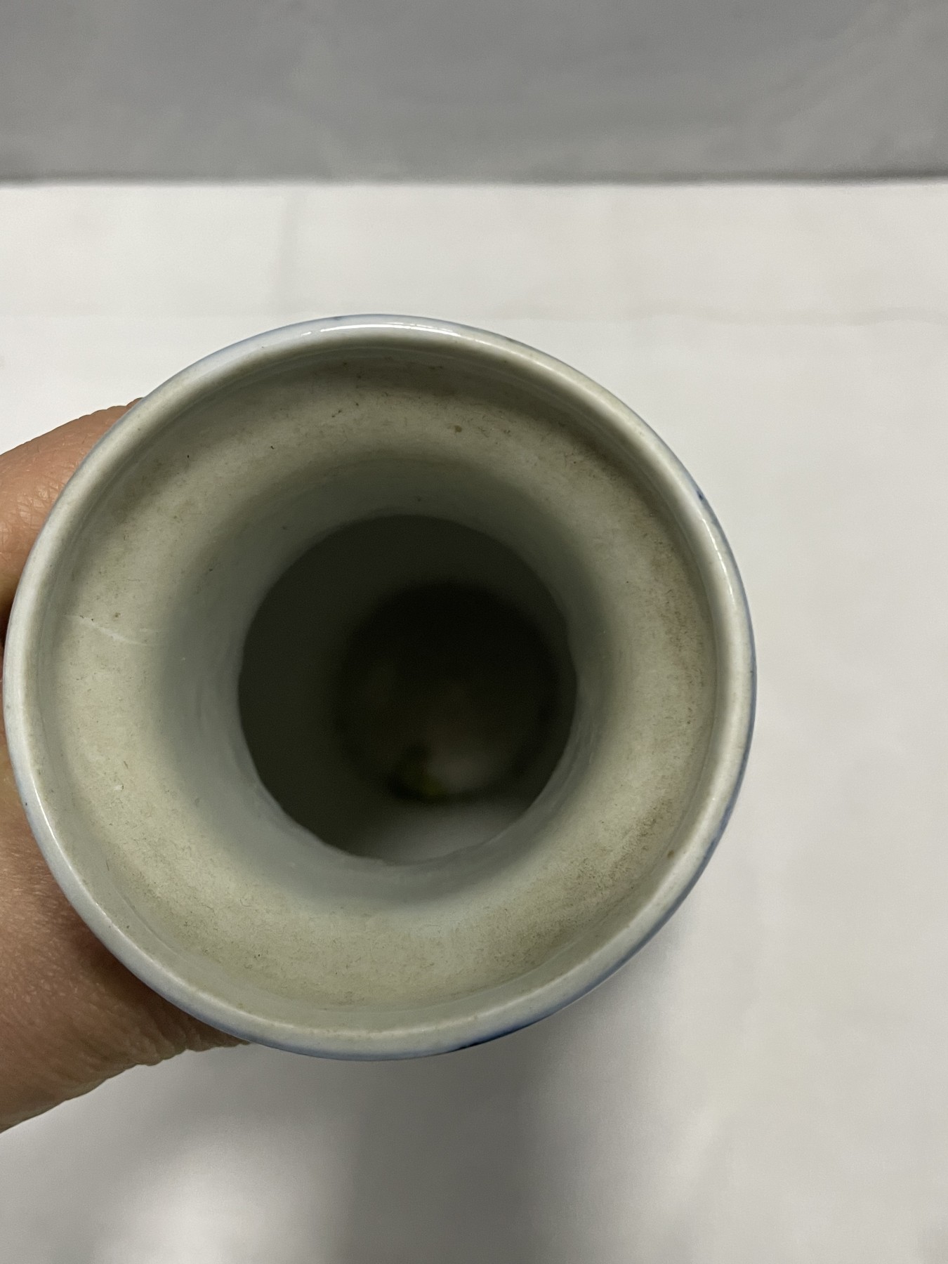 第21场钱币纸币小人书、连环画、瓷器专场 青花点缀瓶一件