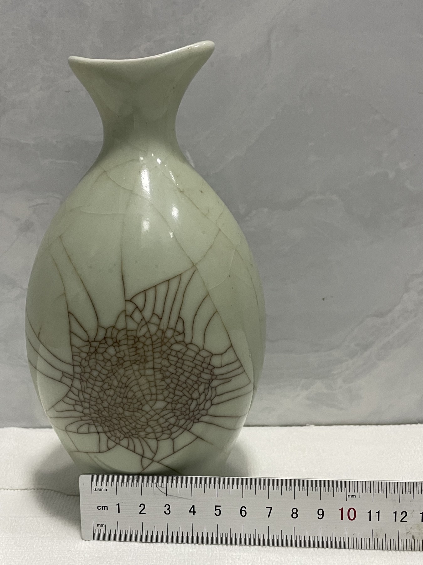 第21场钱币纸币小人书、连环画、瓷器专场 冰裂纹腰鼓瓷器