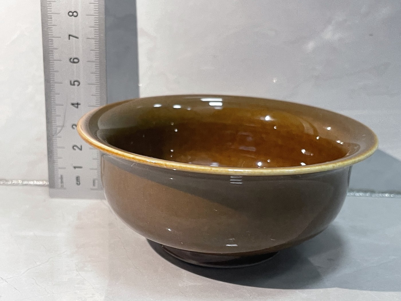 第21场钱币纸币小人书、连环画、瓷器专场 姜色釉水玉碗