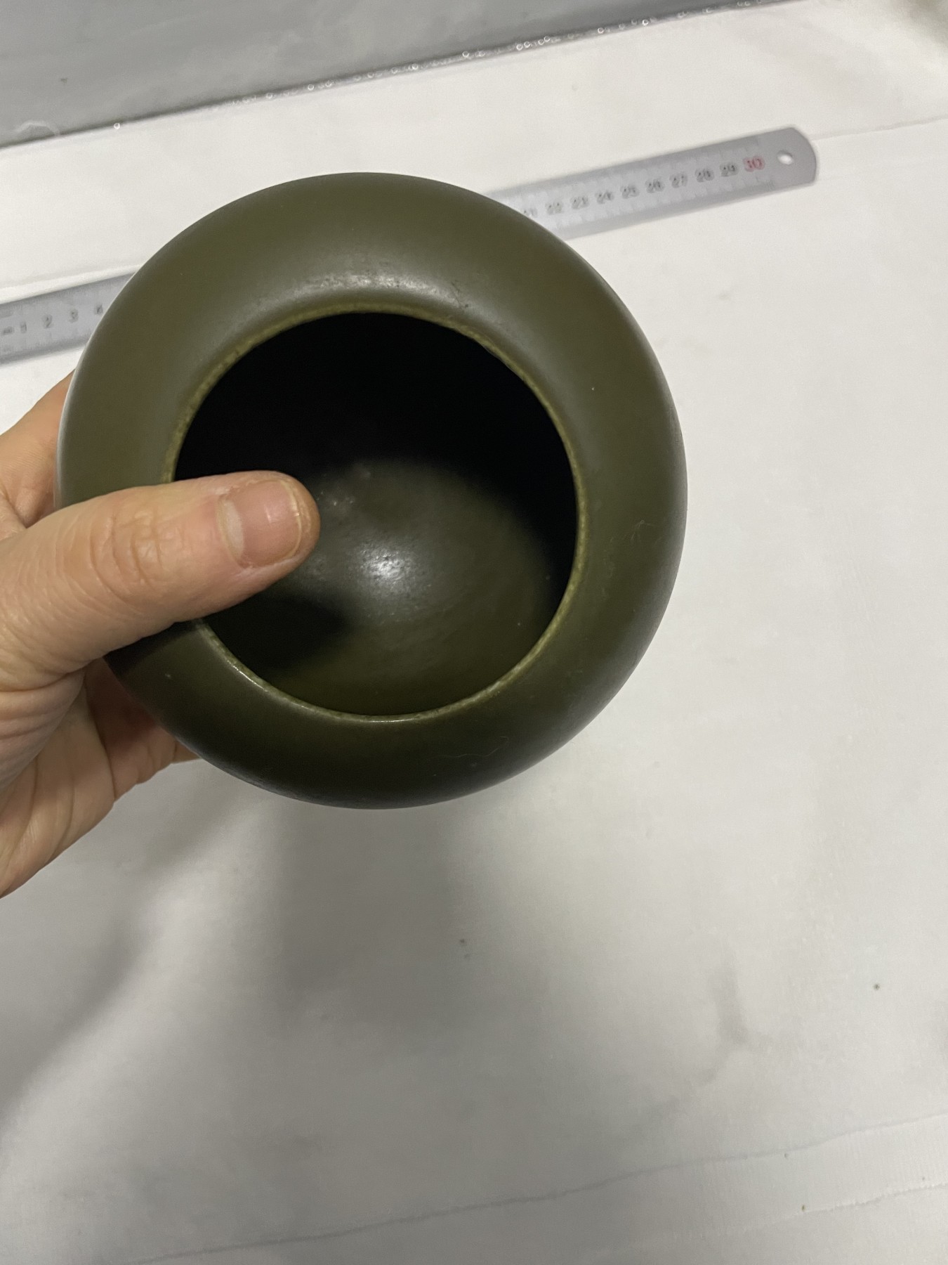 第21场钱币纸币小人书、连环画、瓷器专场 绿釉水盂一件，特惠上传