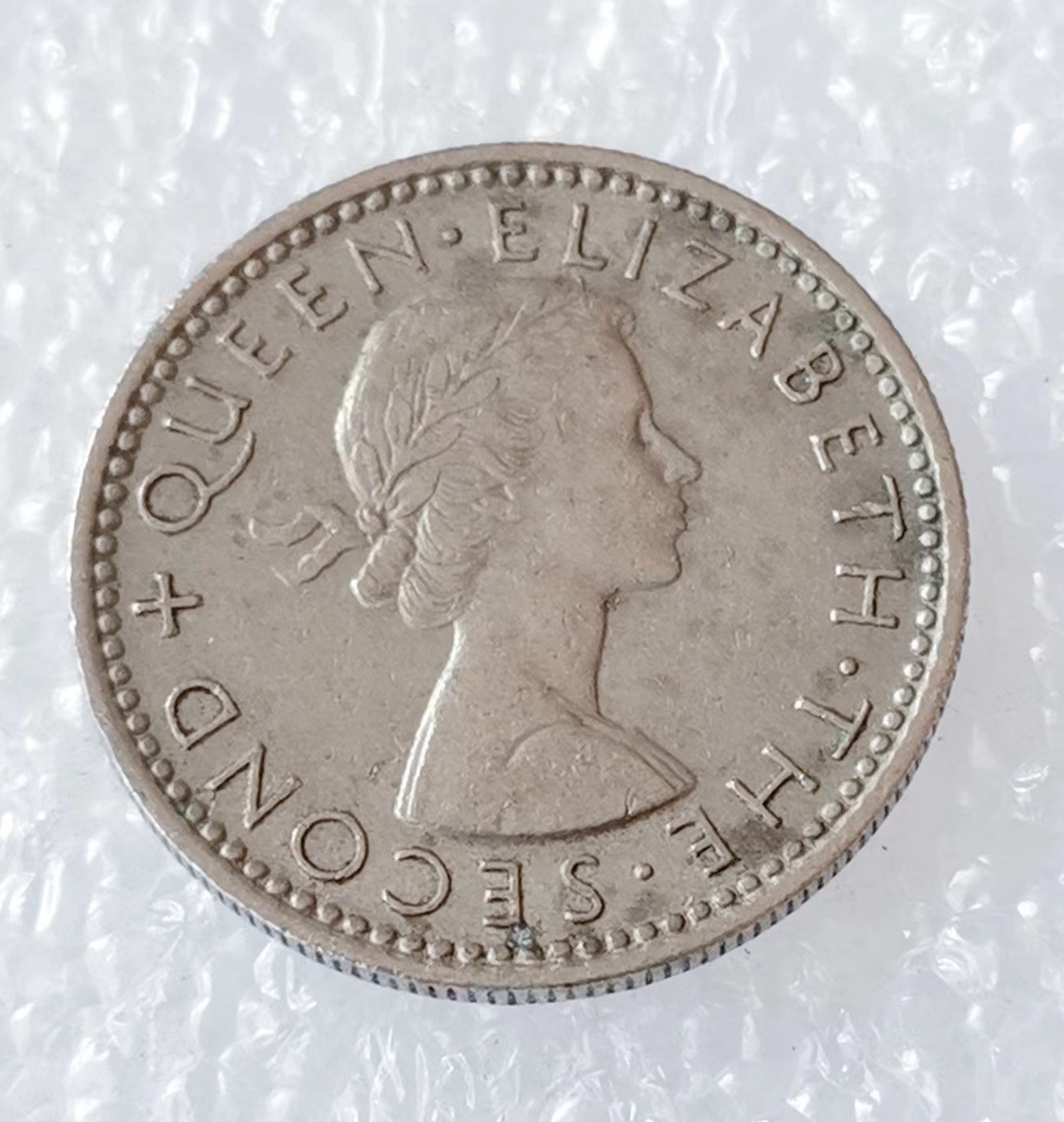 海外回流1元起拍小铺 各国钱币散币场 第5期 1964年新西兰早期英女王青年头像6便士北岛垂耳鸦