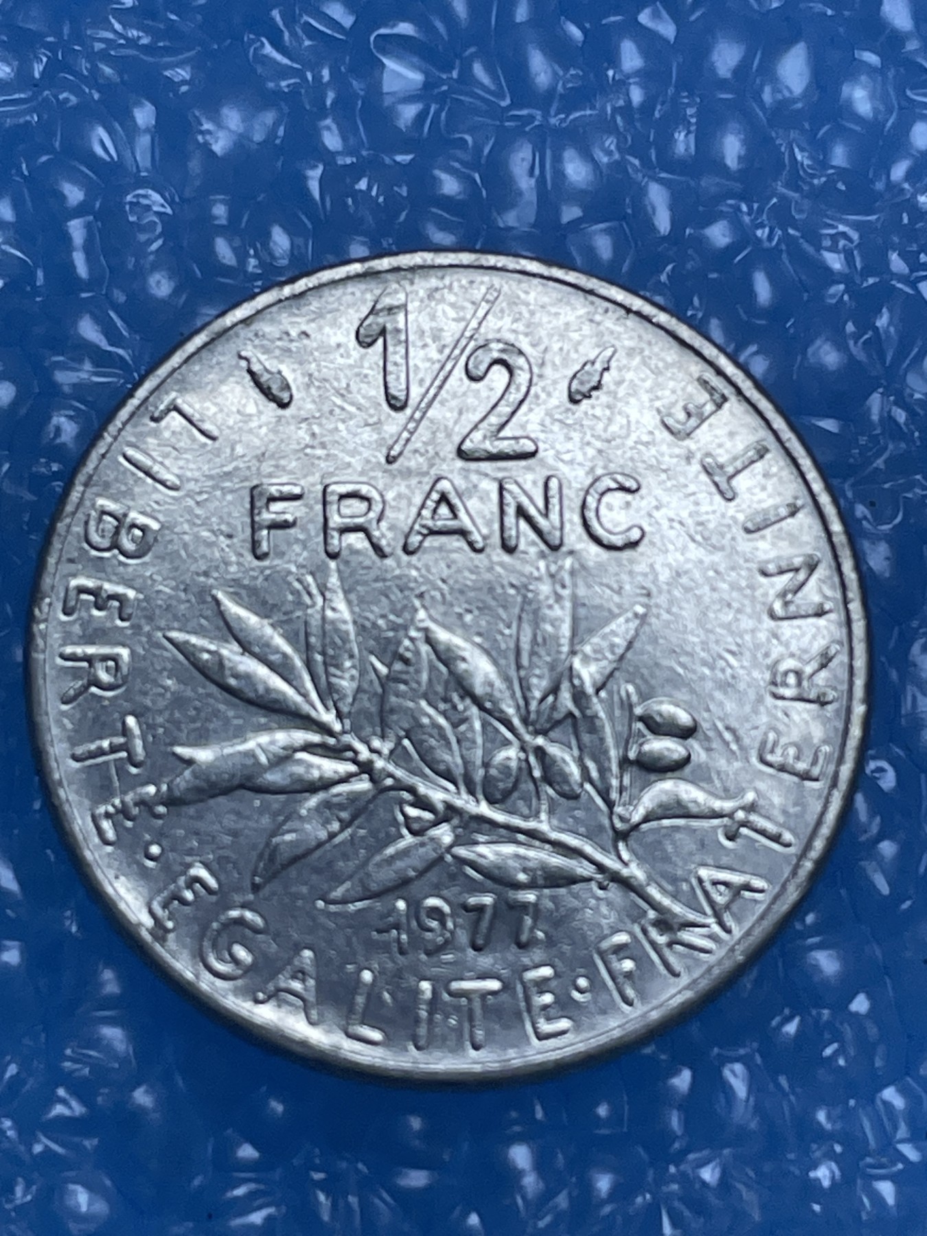 神仙姐姐散币好品专场第十四期（无佣金满邮自动发出 1977 年法国 1/2 法郎