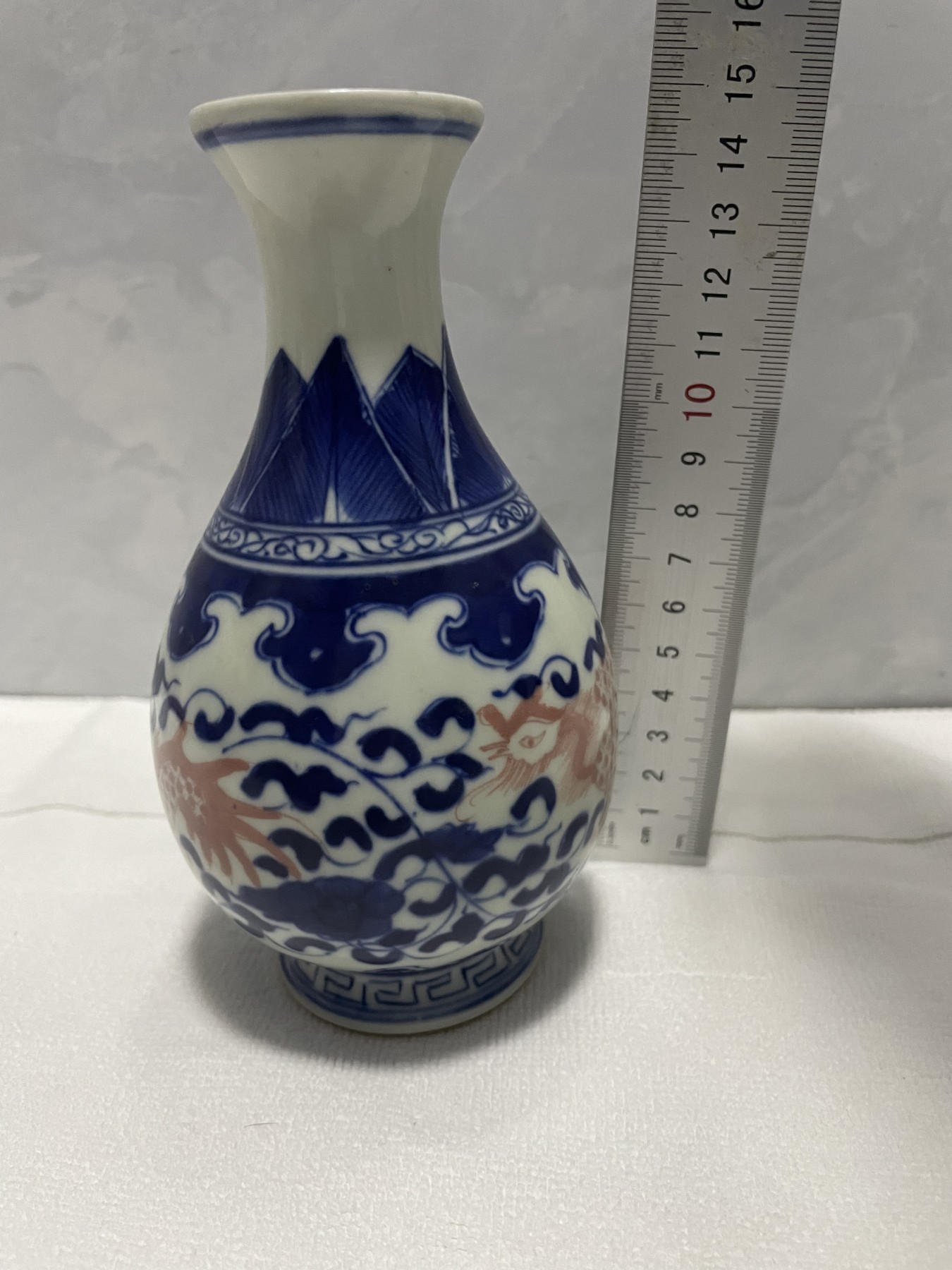 第21场钱币纸币小人书、连环画、瓷器专场 聚顺美玉堂制梅瓶一件