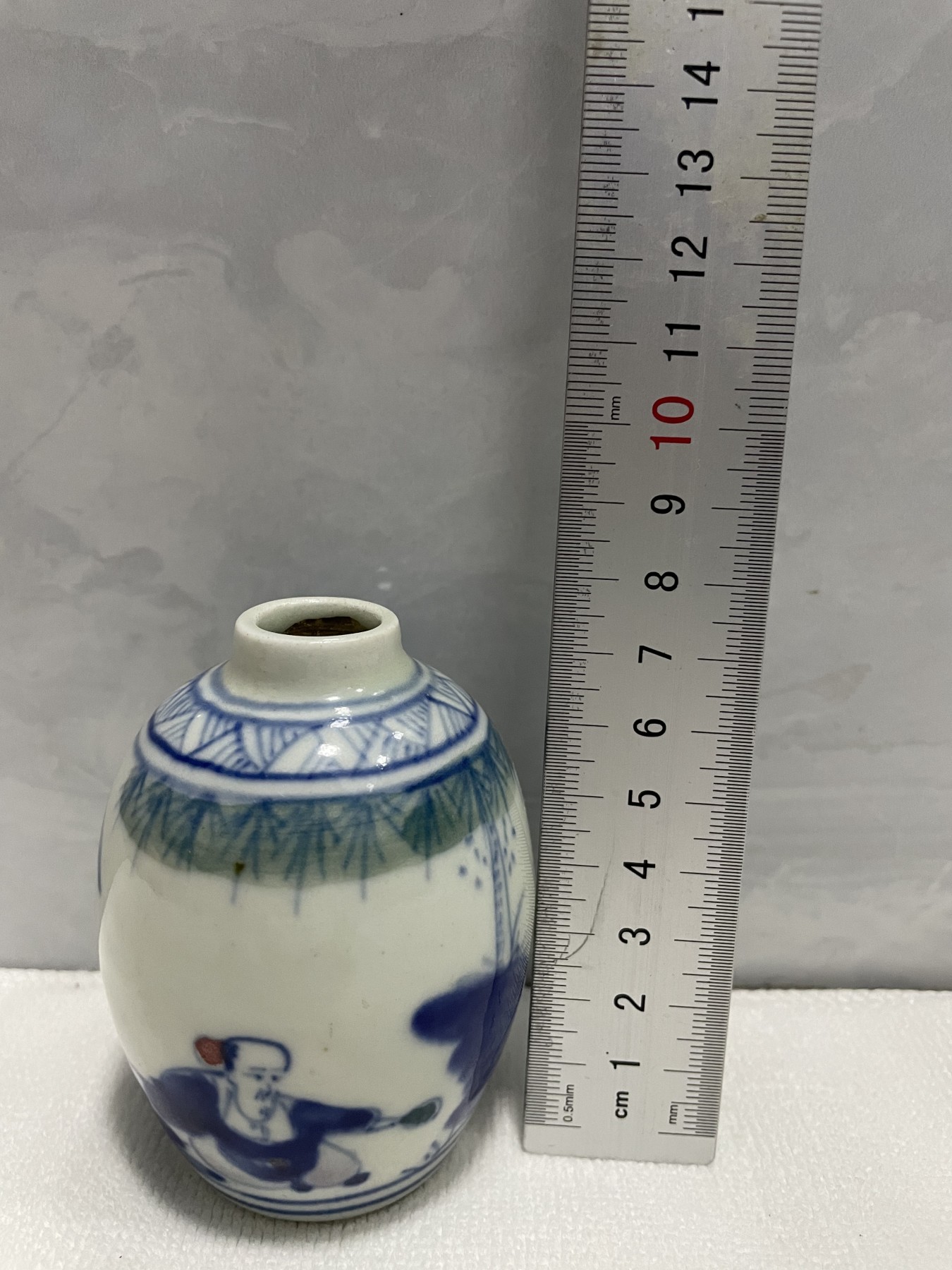 第21场钱币纸币小人书、连环画、瓷器专场 袖珍水盂一件，器皿独特，特惠上传