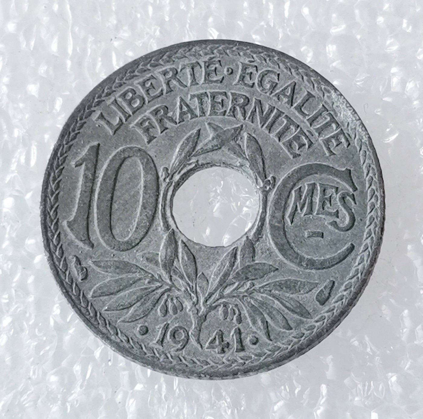 海外回流1元起拍小铺 各国钱币散币场 第5期 法国1941年10芬尼锌币