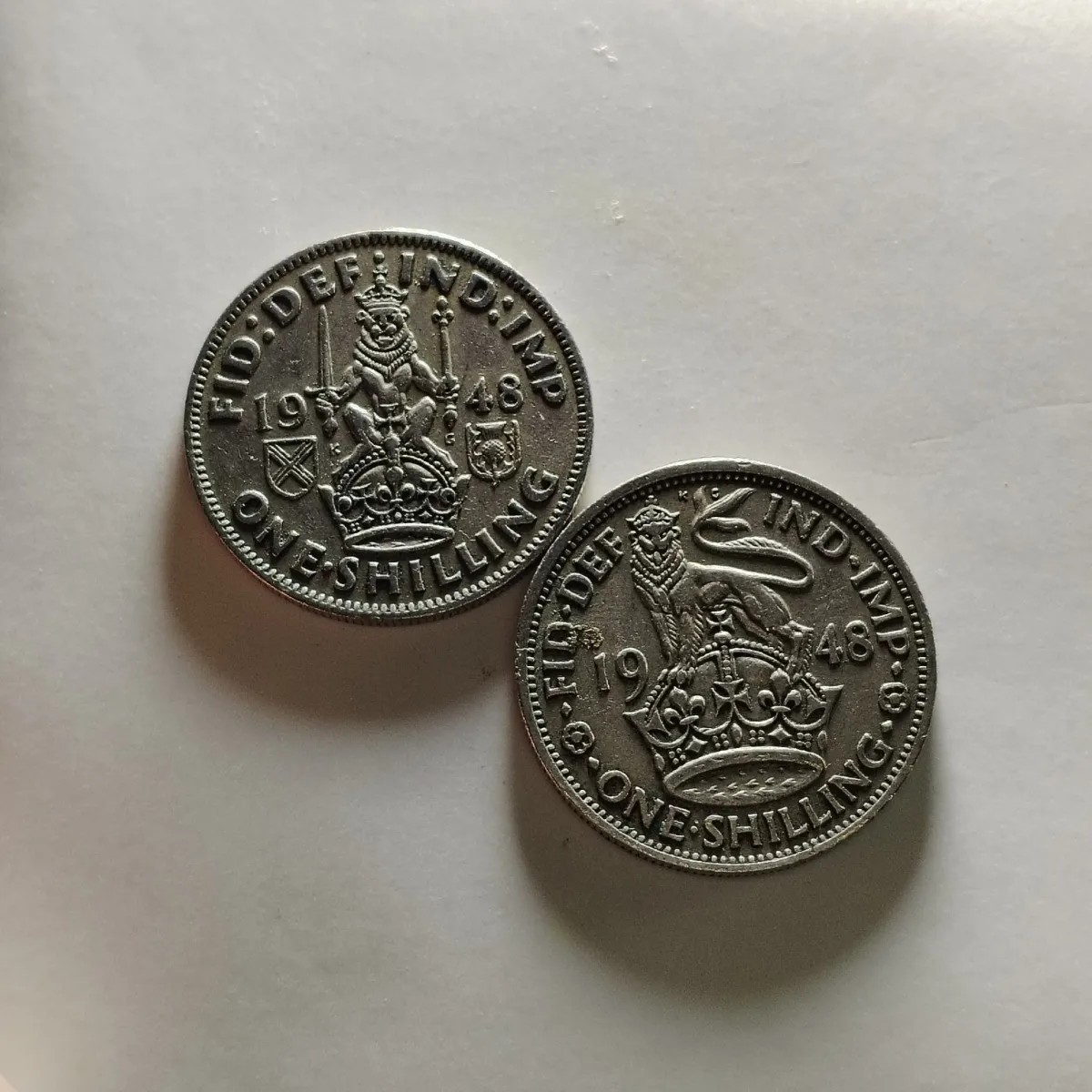 240111 英国乔治六世1先令版别一组2枚坐狮立狮英格兰苏格兰版随机发货