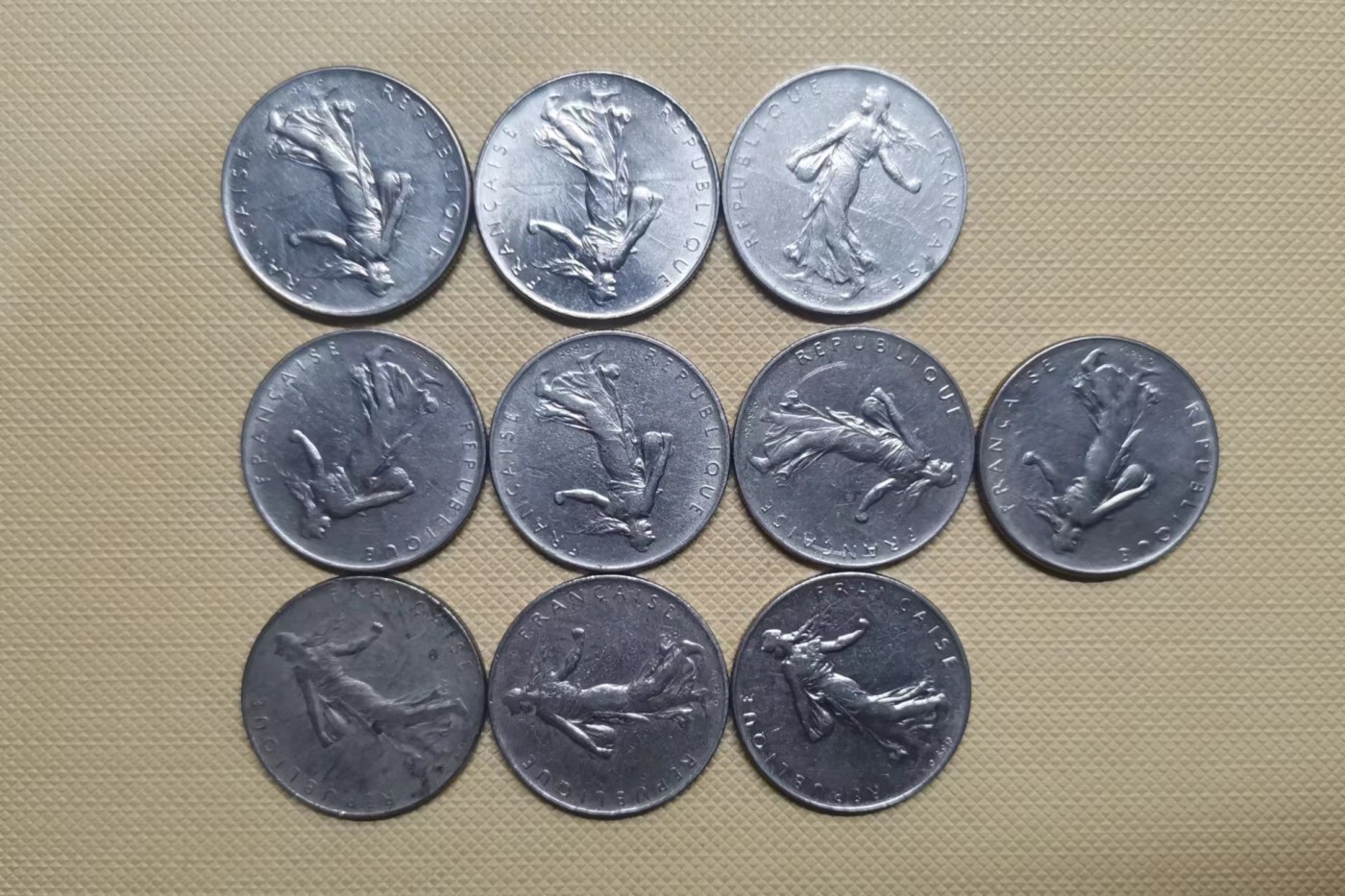 【易洋钱喜】第35场 国外纸币专场 法国法郎10枚