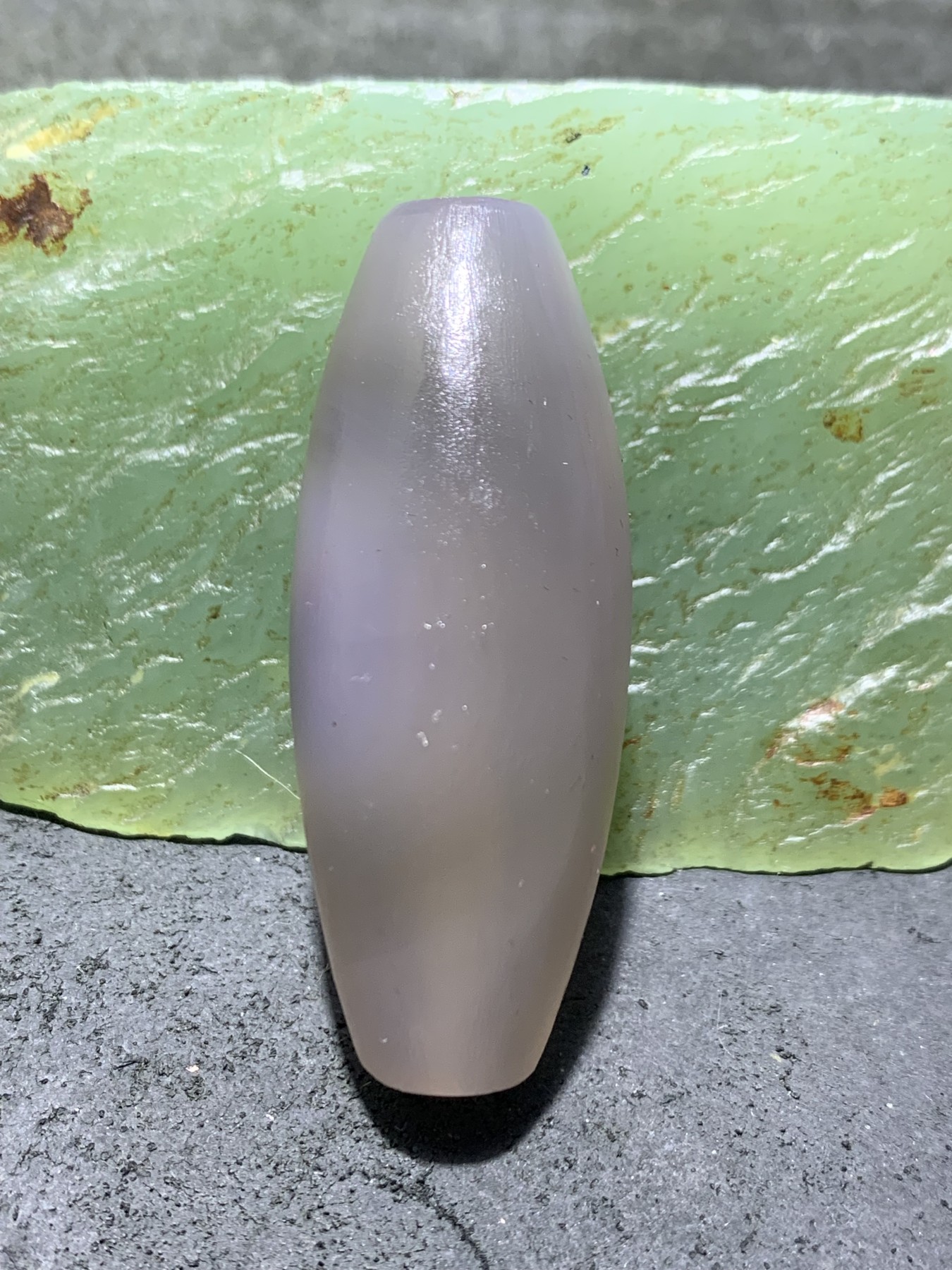 精美亚光高玉化巴西玛瑙手工俏色巧雕如意大桶珠一个