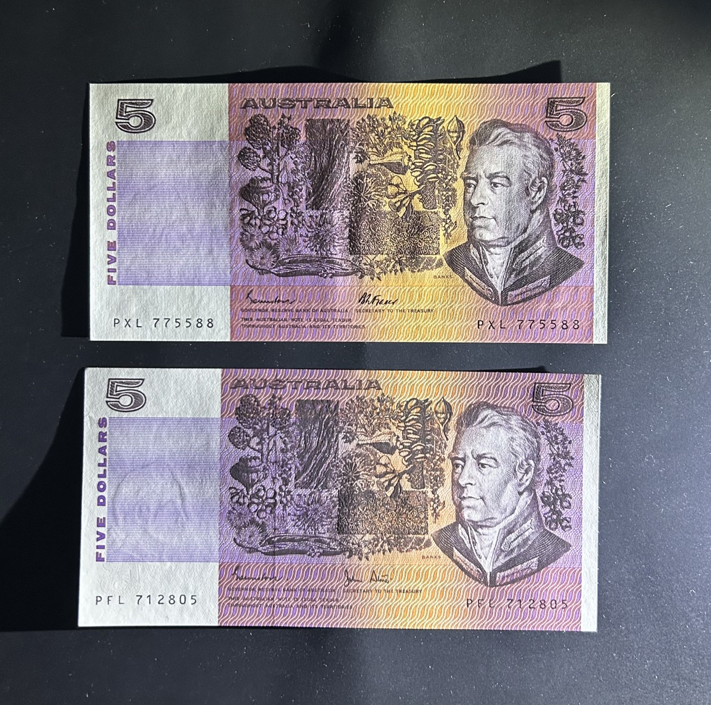 【丑猫0116】今晚六点半，自动快拍 澳洲两种签名unc*2