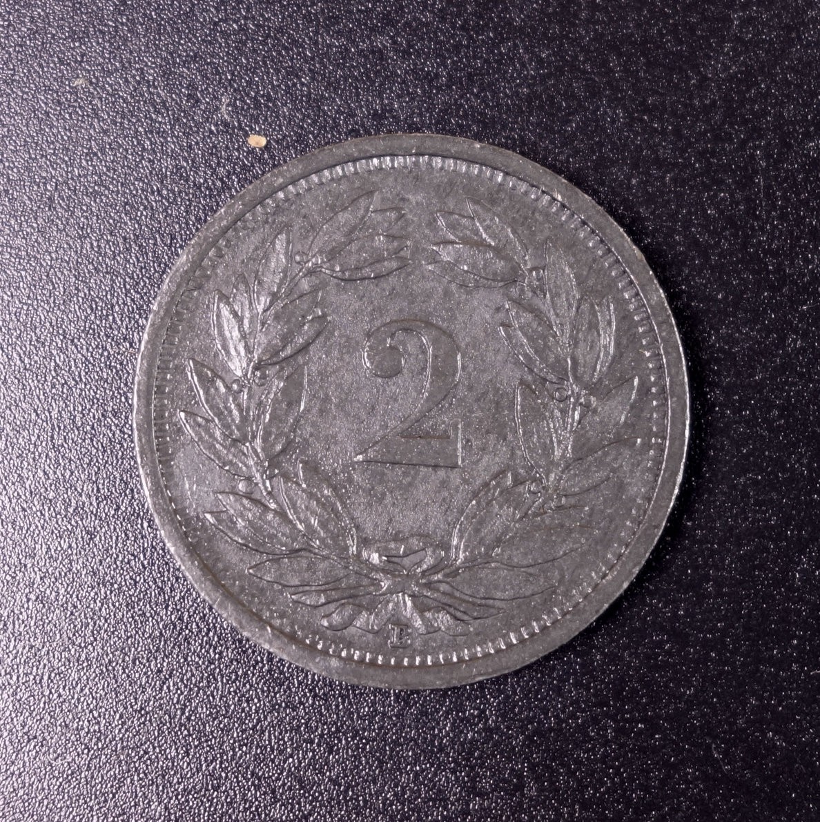 天业钱币散币、银币拍卖第28次专场 全场0元起拍0佣金转发分佣，欢迎围观参拍 瑞士1942年2分锌币