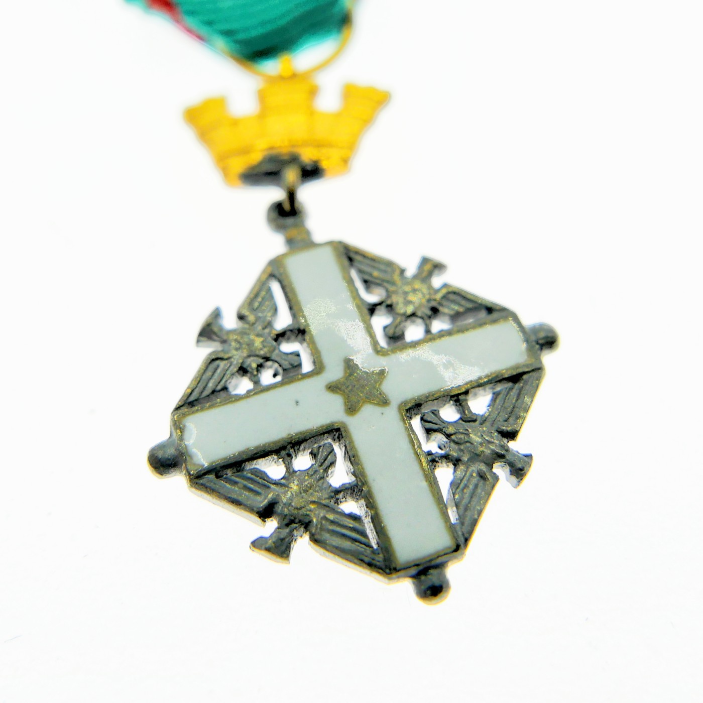 勋章奖章交易所1月13日拍卖 意大利指挥官级功勋勋章，银质珐琅，盒章迷你齐全