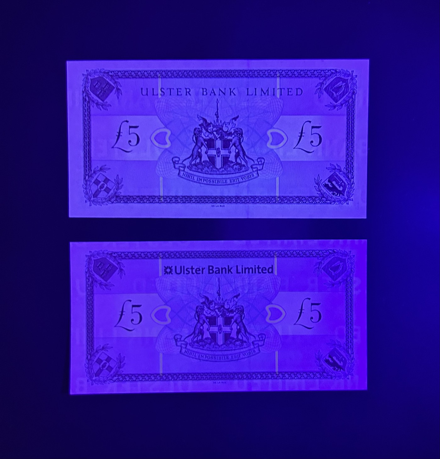 【丑猫0116】今晚六点半，自动快拍 98/13版北爱5镑*2unc