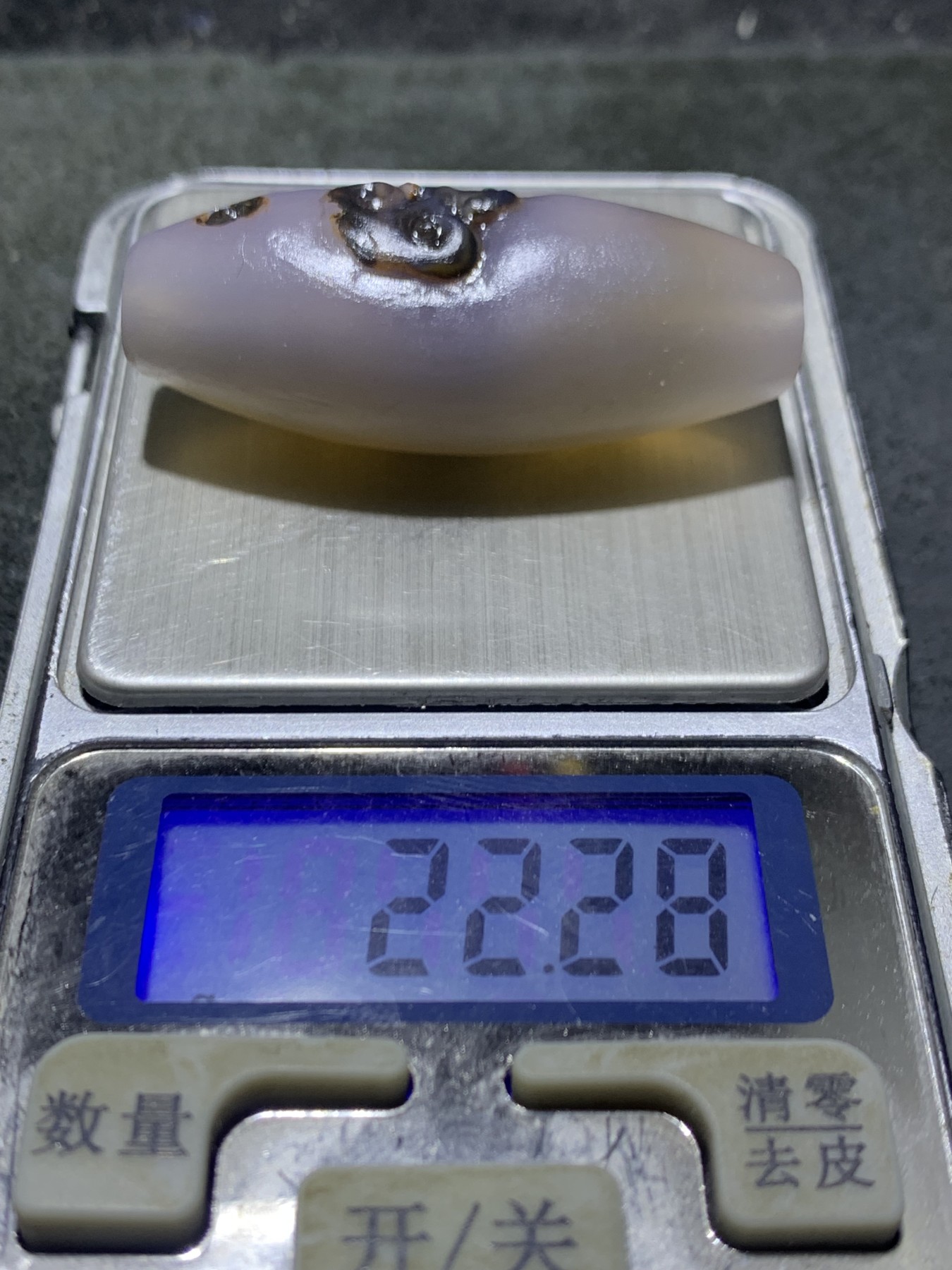 精美亚光高玉化巴西玛瑙手工俏色巧雕如意大桶珠一个