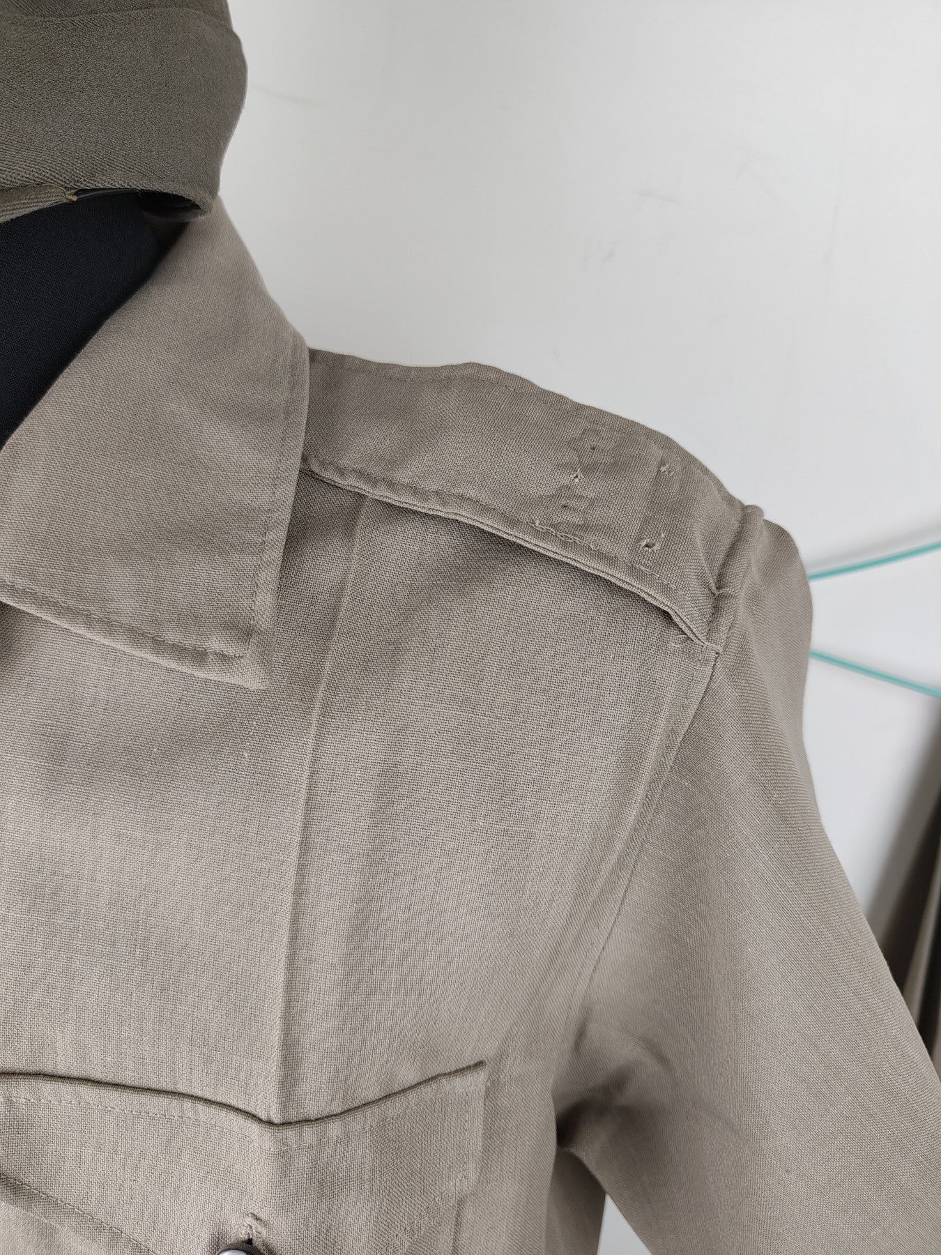 全场0元起拍 第125期 咸鱼国勋章拍卖专场 1月14日（周日）下午6：00开始 日本陆上自卫队夏服一套 胸围 104 肩宽44  衣长68 腰围76 裤长96 头围55