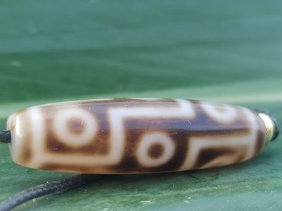 天珠拍卖壹场 九眼天珠