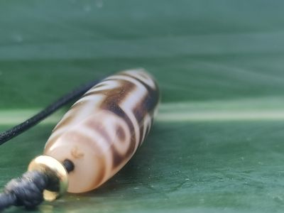 天珠拍卖壹场 九眼天珠