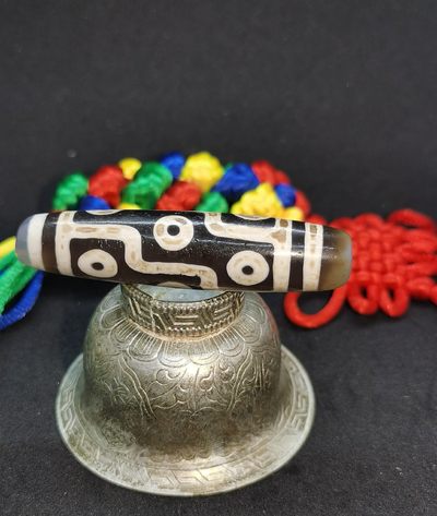 天珠拍卖壹场 九眼天珠