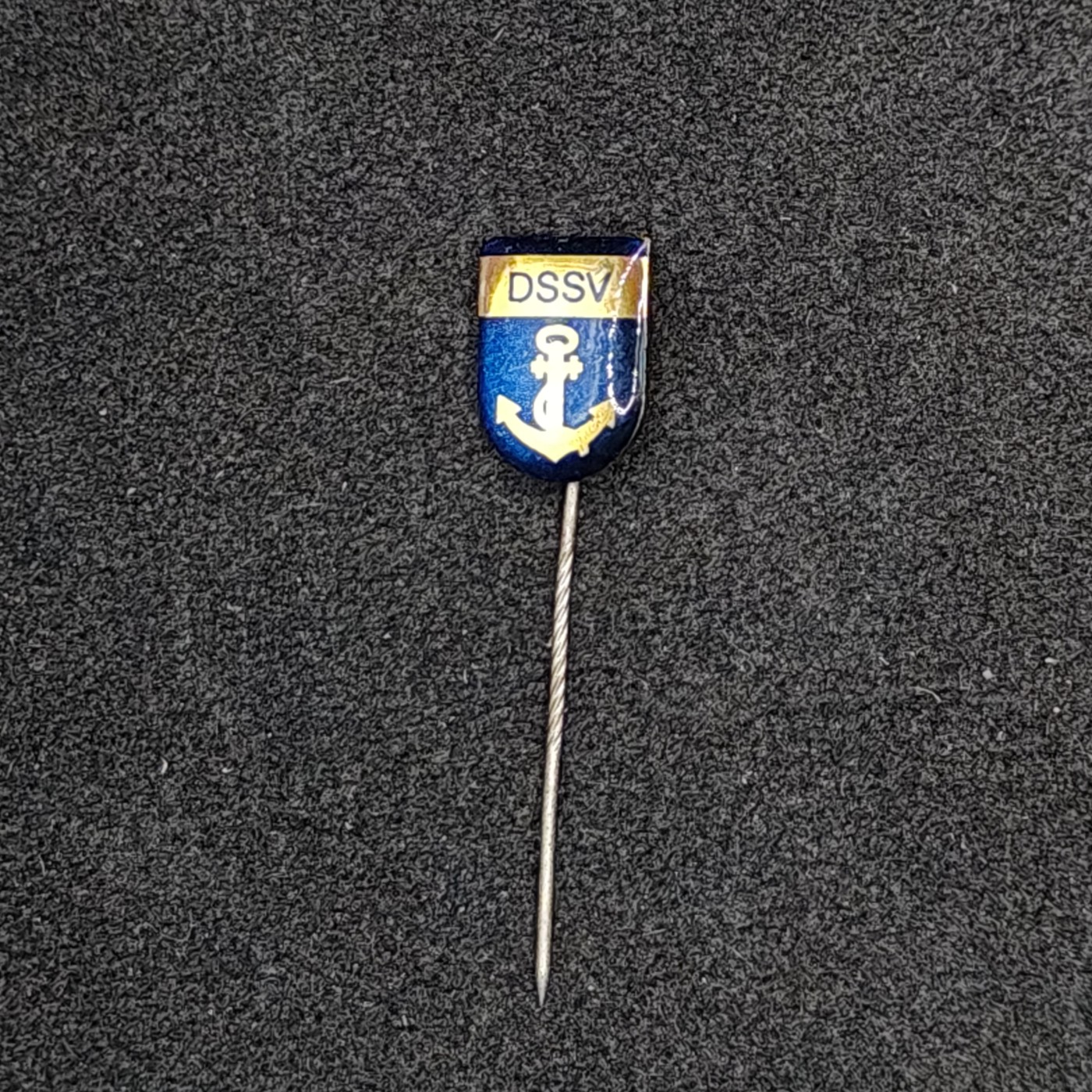 全场0元起拍 第125期 咸鱼国勋章拍卖专场 1月14日（周日）下午6：00开始 东德船舶徽章