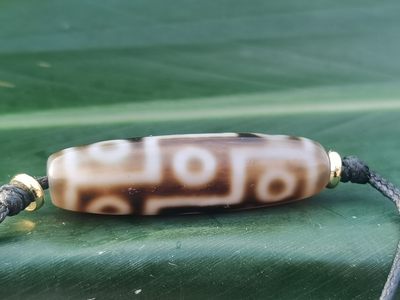 天珠拍卖壹场 九眼天珠