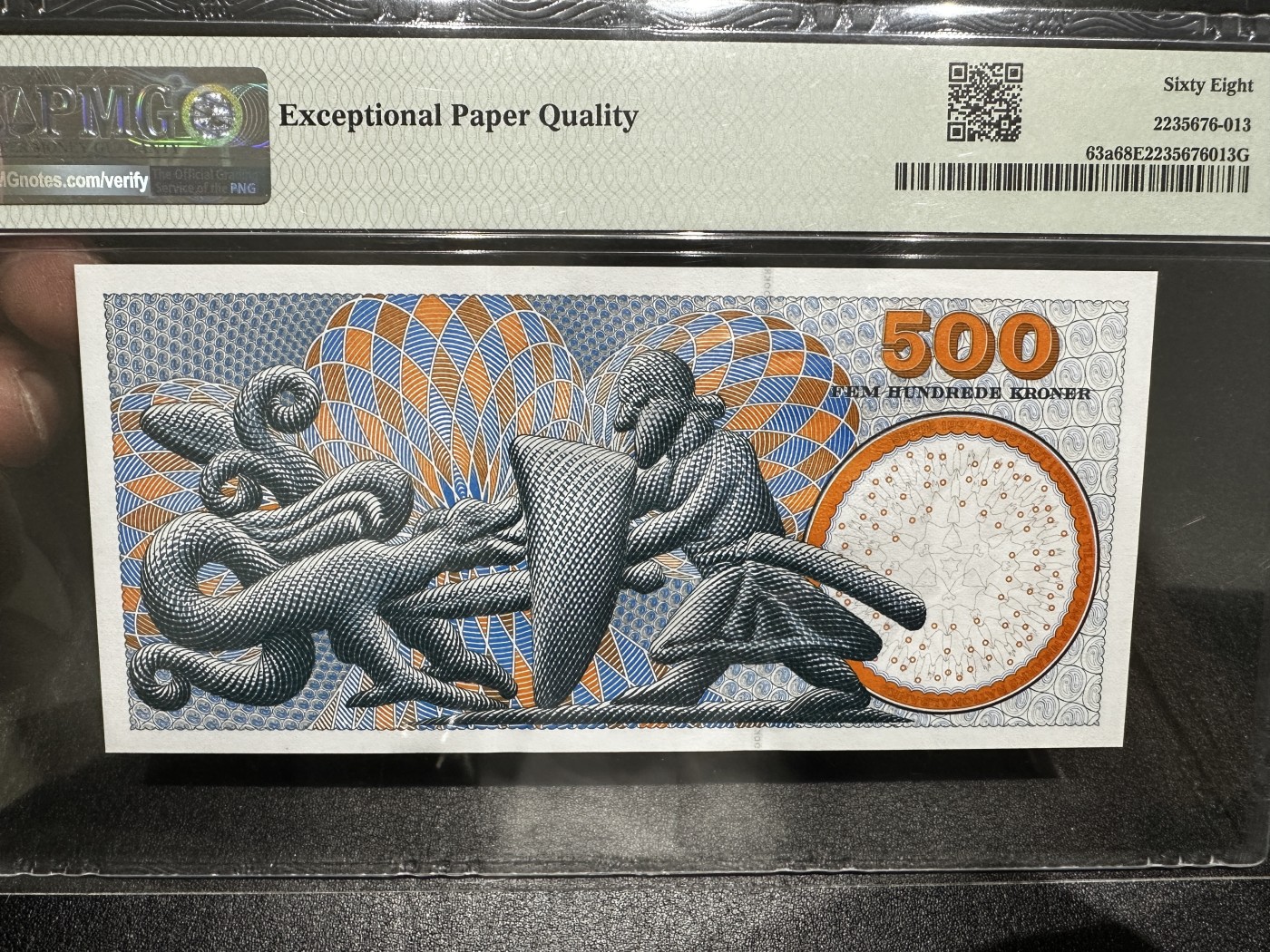 《外钞收藏家》第三百三十期 2003年丹麦浮雕版500克朗 PMG68 无47