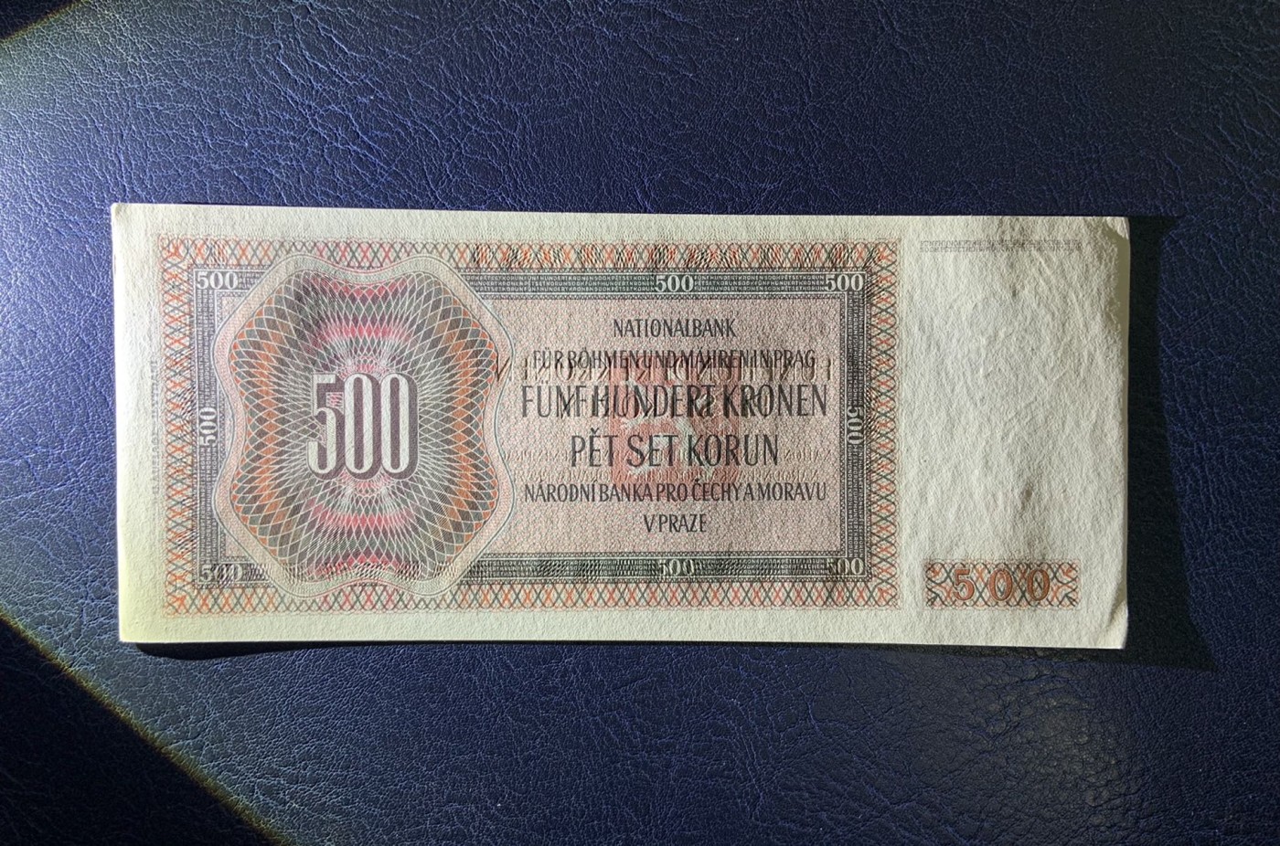 收藏联盟Quantum Auction 第318期拍卖  波西米亚和摩拉维亚1942年500克朗 品相UNC- 实票 Aa冠号码无4