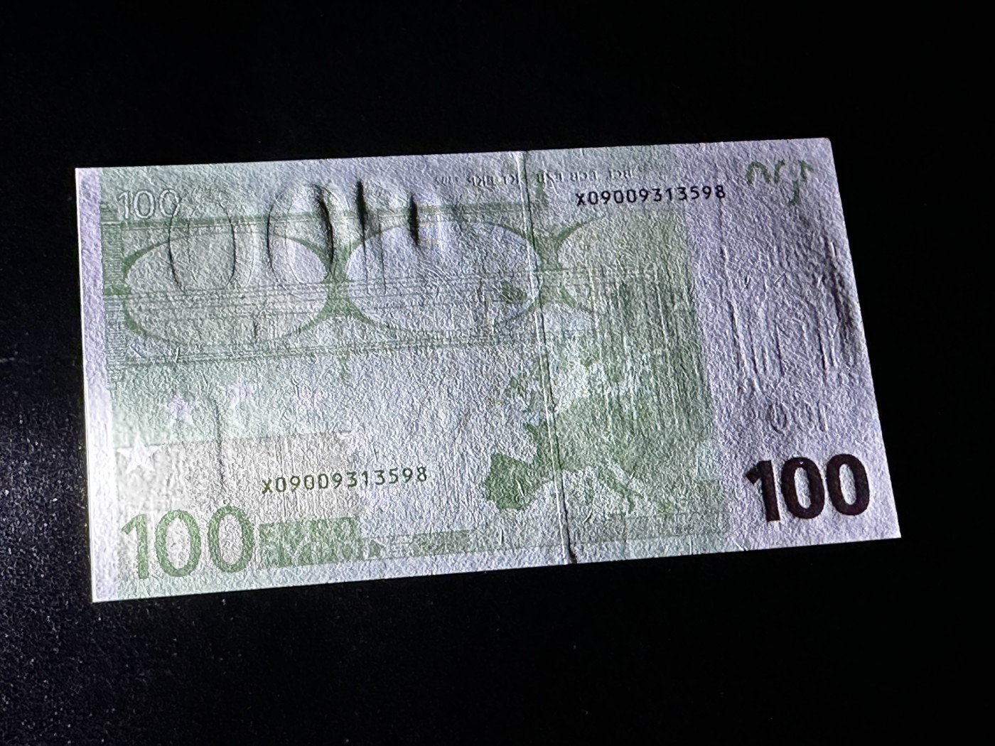 《外钞收藏家》第三百三十期 2002年100欧元 二签 德国版 全新 无47尾8