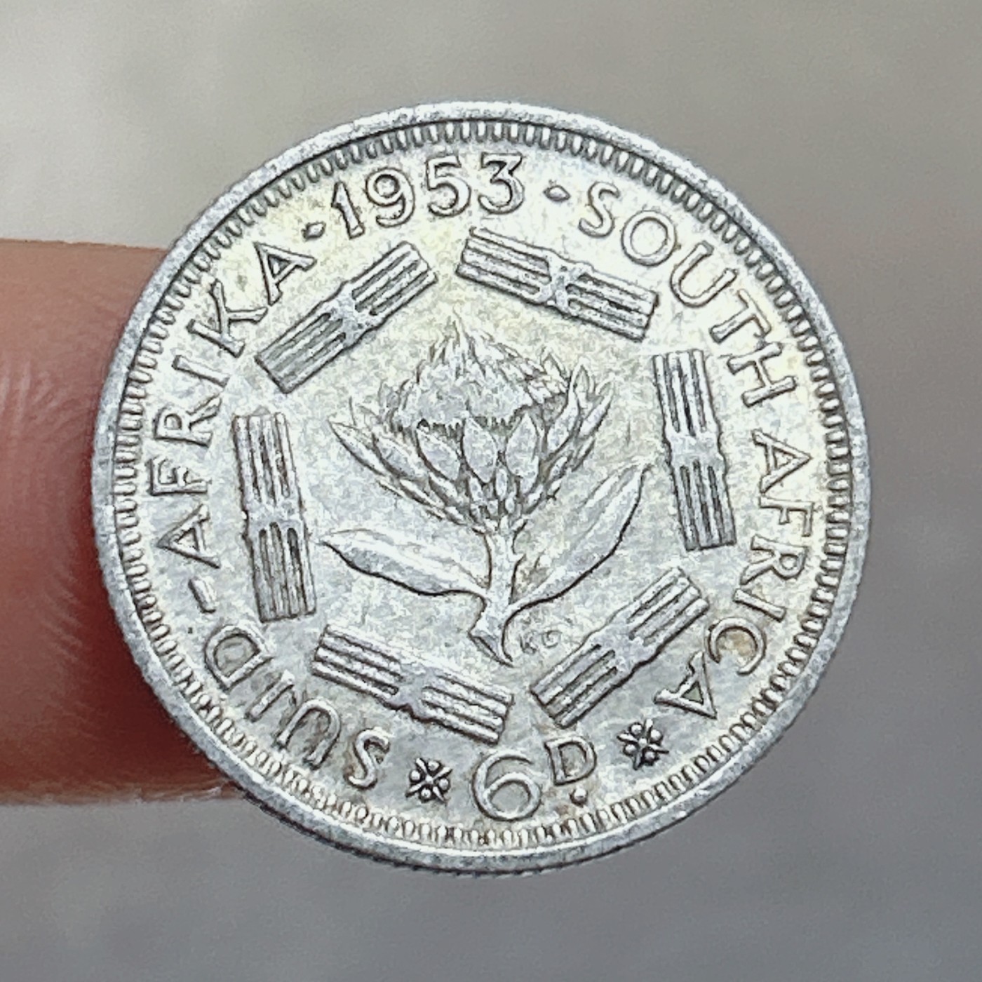 全场一元起拍 银币专场 第56期 英属南非1953年6便士银币 伊丽莎白二世 重2.8g