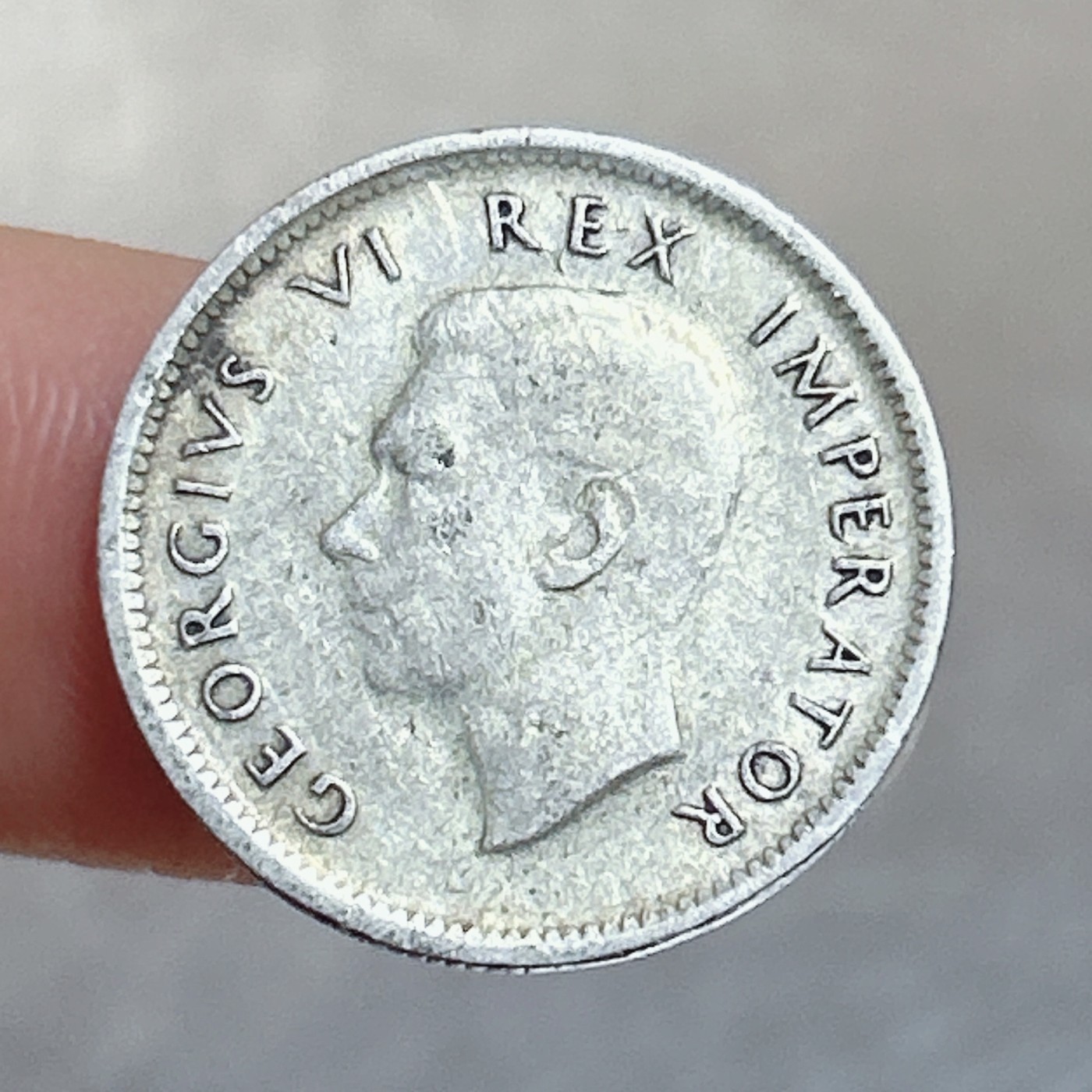 全场一元起拍 银币专场 第56期 英属南非1943年6便士银币 英皇乔治六世 重2.8g