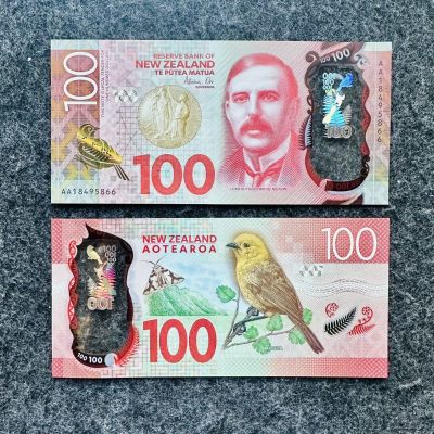 123rd 加拿大2023年20元塑料钞（女王版）新西兰2018年100元塑料钞，新签名5 - 新西兰2018年100元塑料钞，新签名和新日期，AA首发冠，AA18 495866