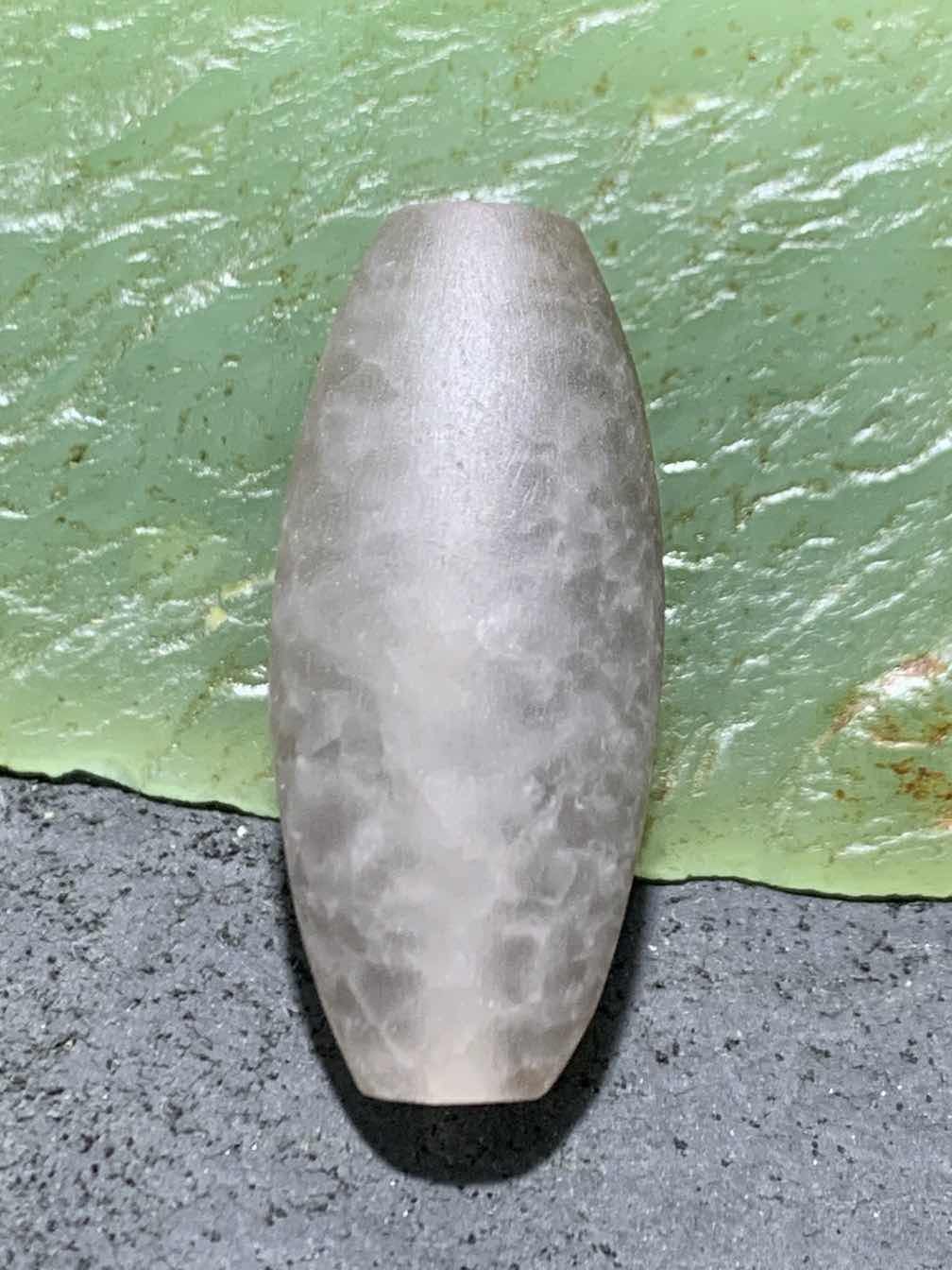 精美亚光高玉化冰飘巴西玛瑙手工俏色巧雕无相佛桶珠一个！