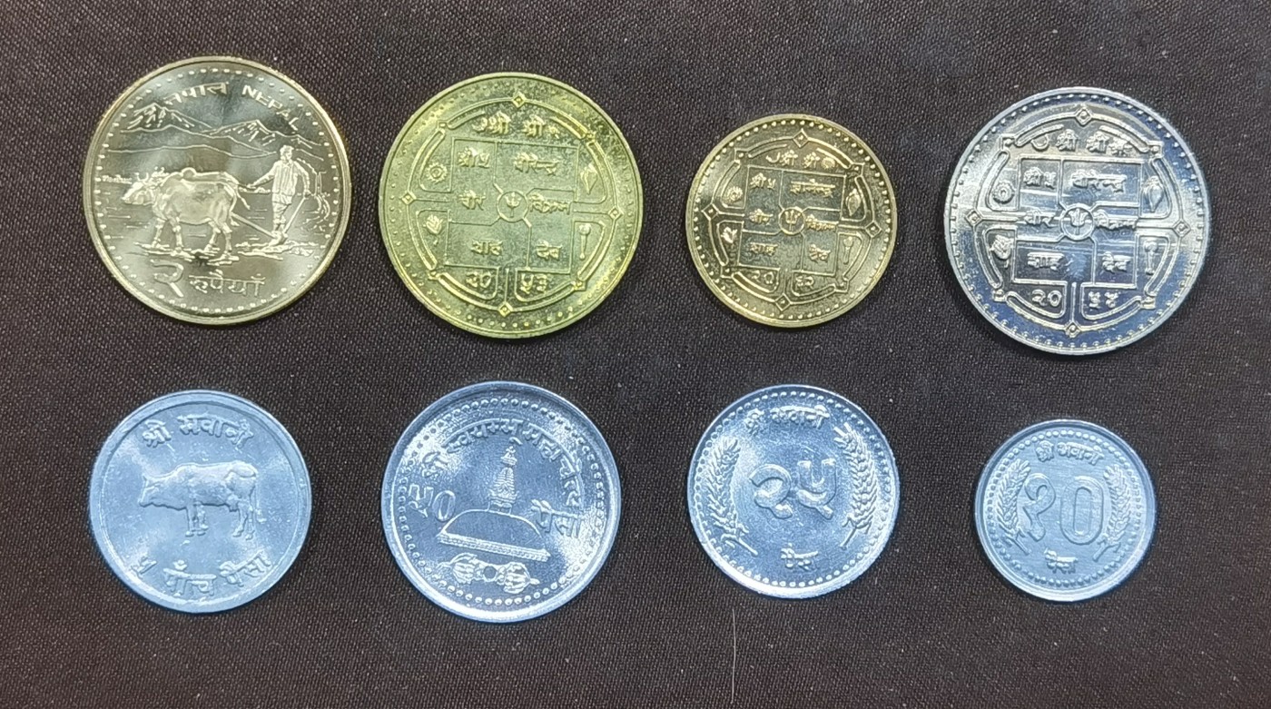 北京马甸外国币专卖微拍第115期，外国非贵金属纪念币、流通币专场，陆续上新，欢迎关注 好品尼泊尔