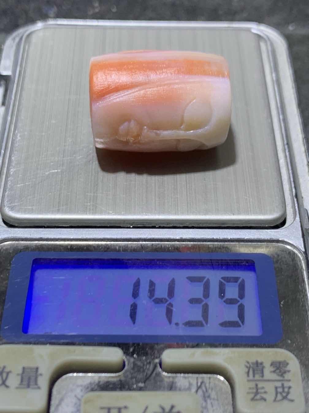 精美亚光高玉化川料南红玛瑙手工雕刻一夜成佛桶珠一个，