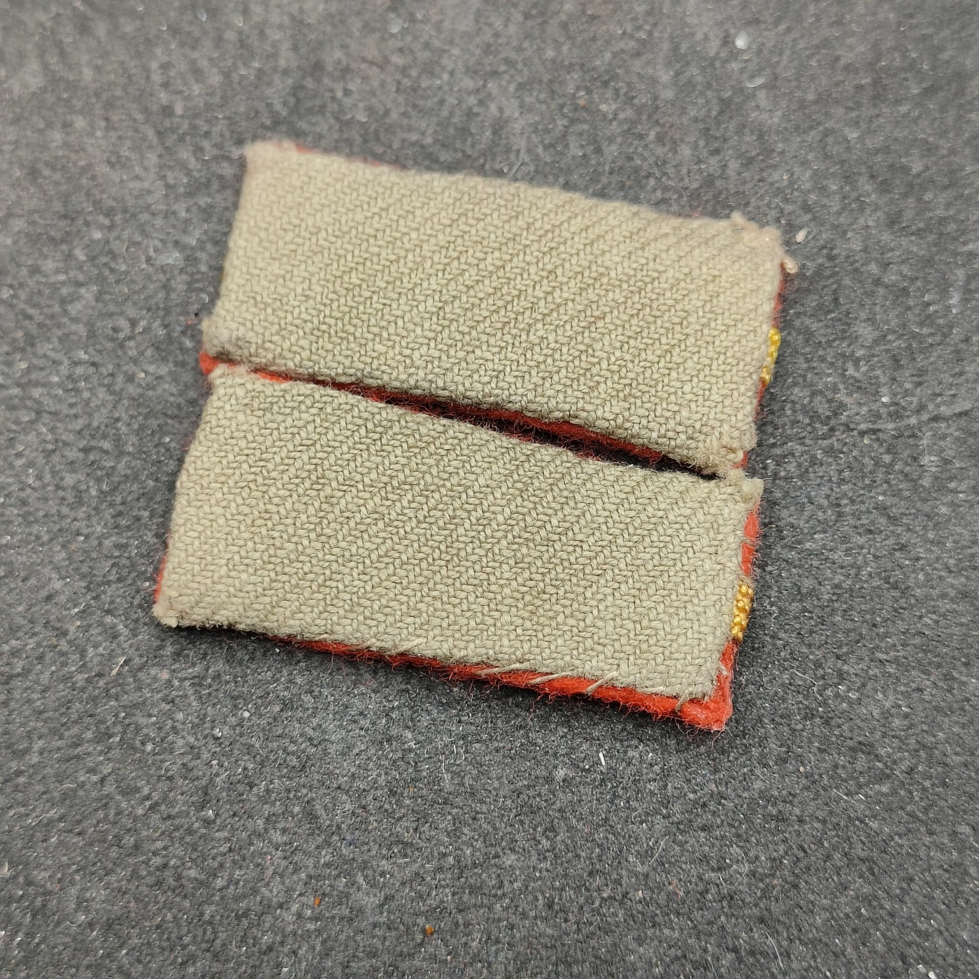 全场0元起拍 第126期 咸鱼国勋章拍卖专场 1月17日（周三）下午6：00开始 原品 日本战时陆军兵长领章一对