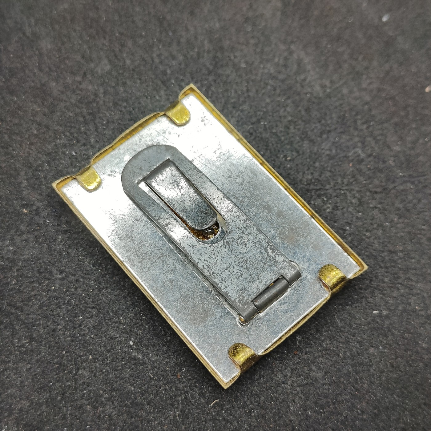 全场0元起拍 第126期 咸鱼国勋章拍卖专场 1月17日（周三）下午6：00开始 日本消防团阶级章