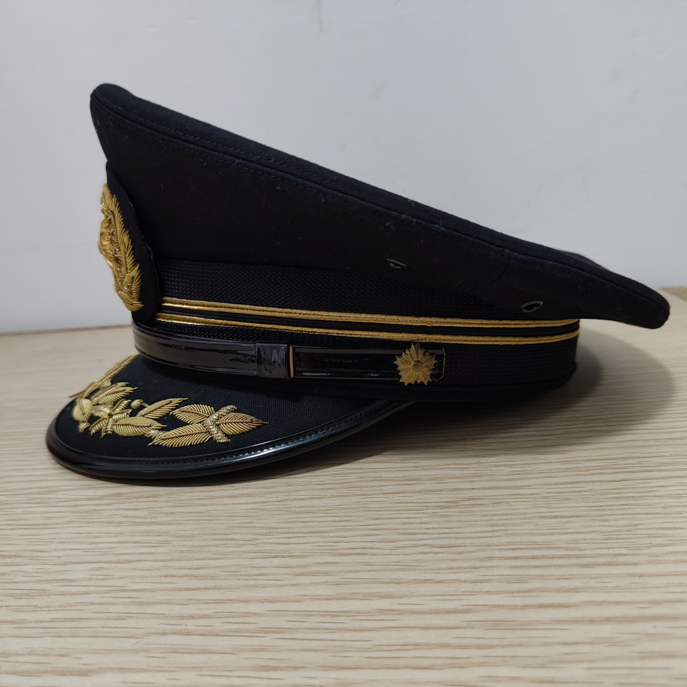 全场0元起拍 第126期 咸鱼国勋章拍卖专场 1月17日（周三）下午6：00开始 日本警察 高阶警视 礼服大檐帽