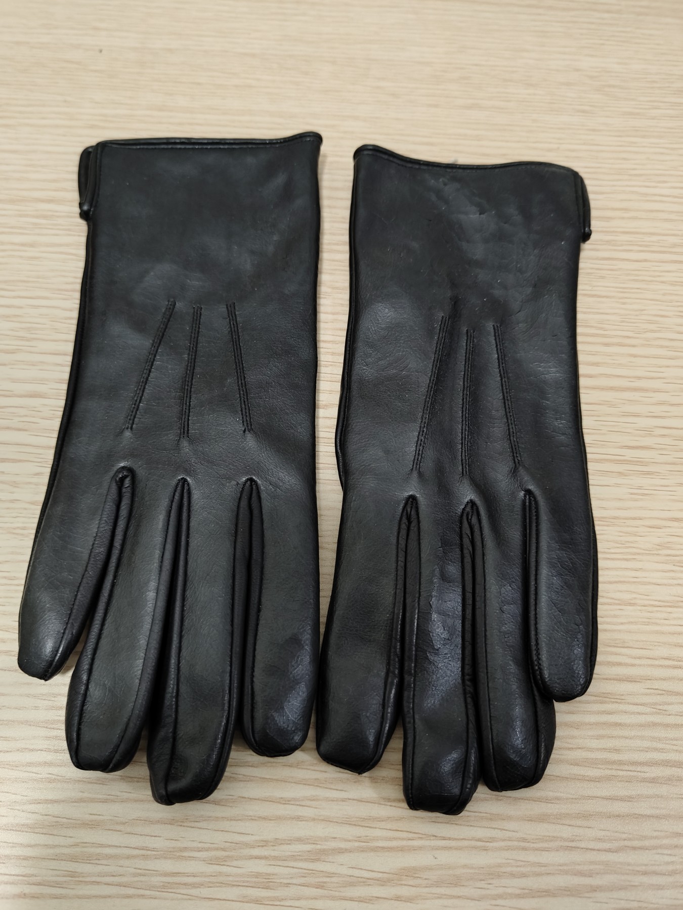 全场0元起拍 第126期 咸鱼国勋章拍卖专场 1月17日（周三）下午6：00开始 s码 东德陆军皮手套