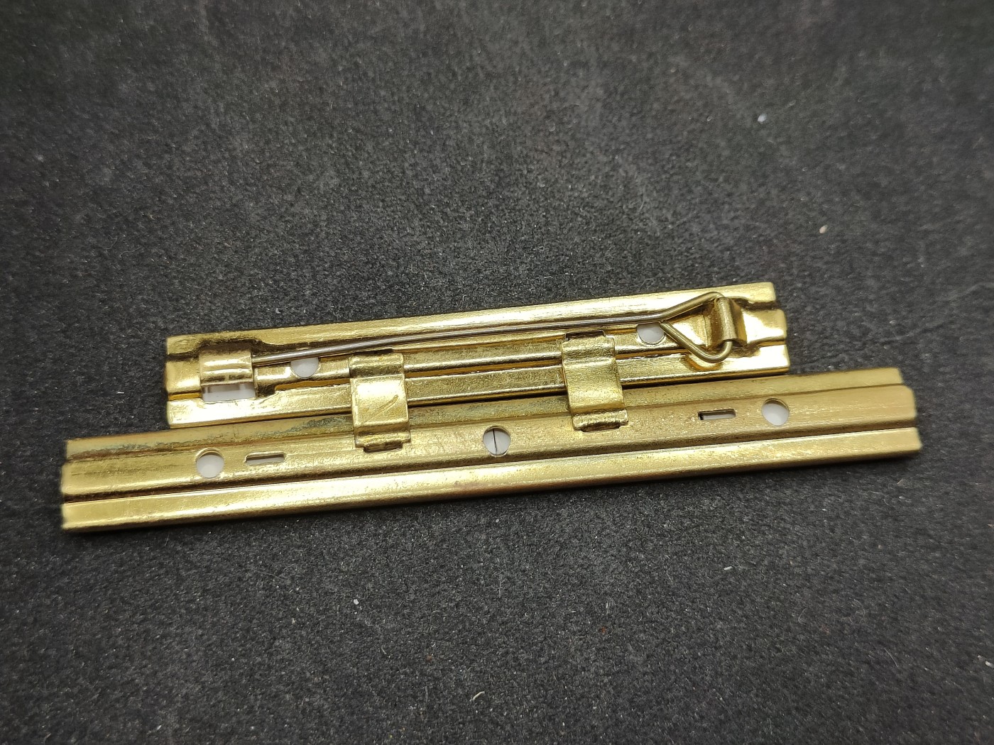 全场0元起拍 第126期 咸鱼国勋章拍卖专场 1月17日（周三）下午6：00开始 东德7连略