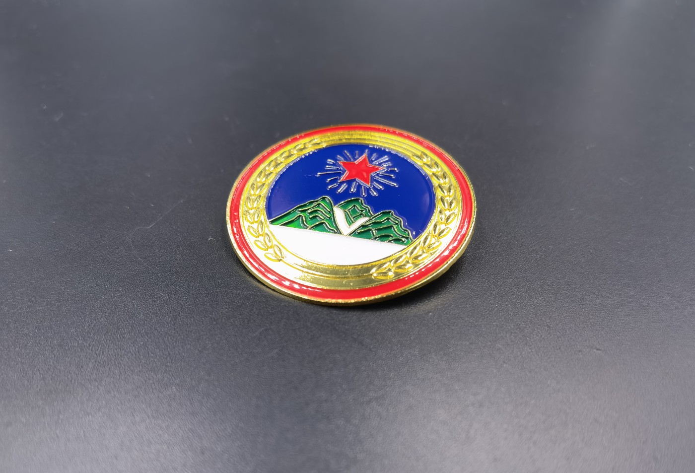 新年第一拍 0押金拍卖 全场0起 大陆勋赏俱乐部第八期拍卖 缅甸佤邦帽徽