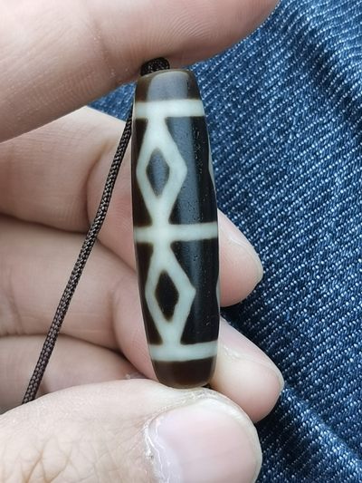 天珠拍卖壹场 台湾金刚杵六眼天珠