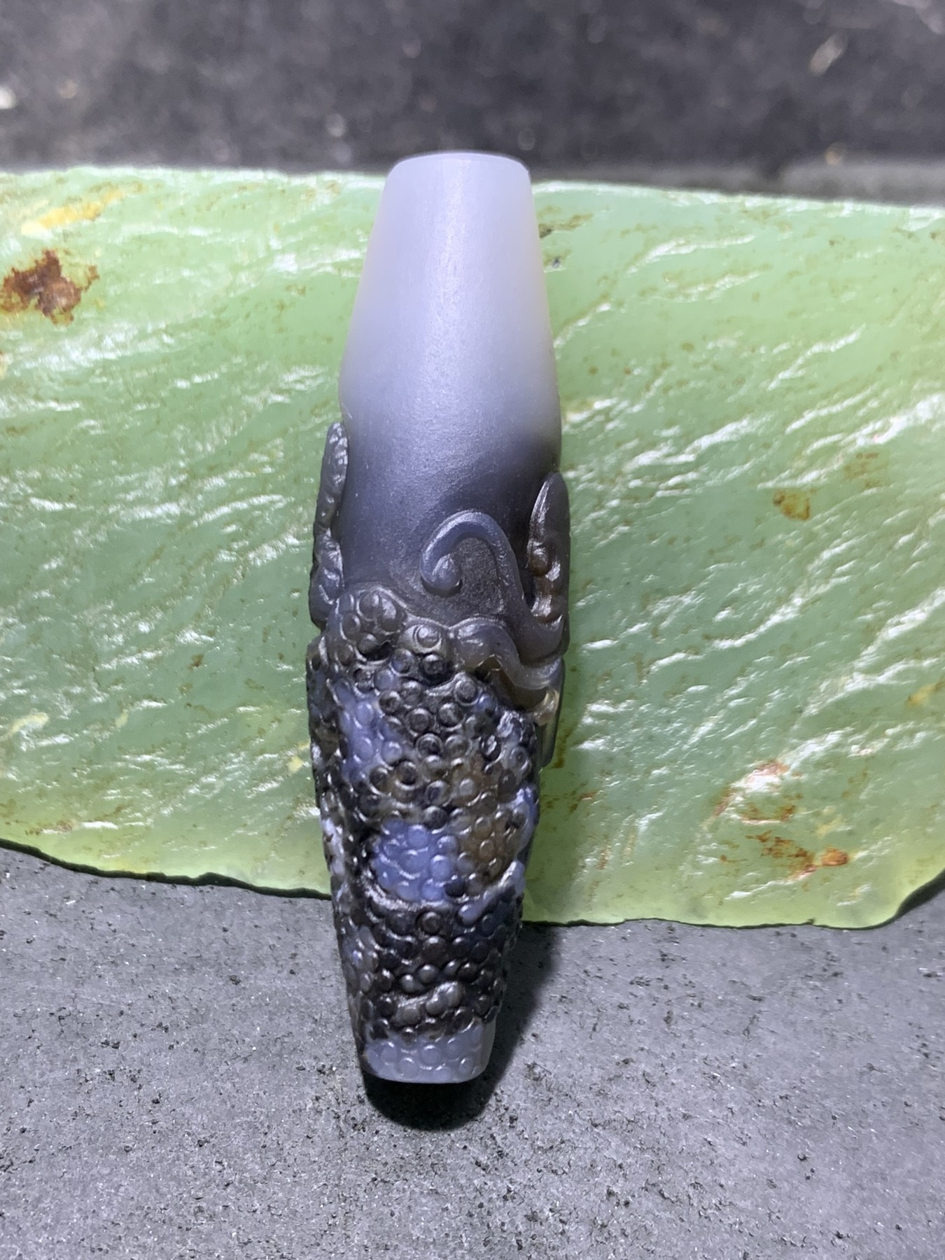 精美亚光高玉化巴西玛瑙手工俏色巧雕海底世界吊坠（把件）一个！