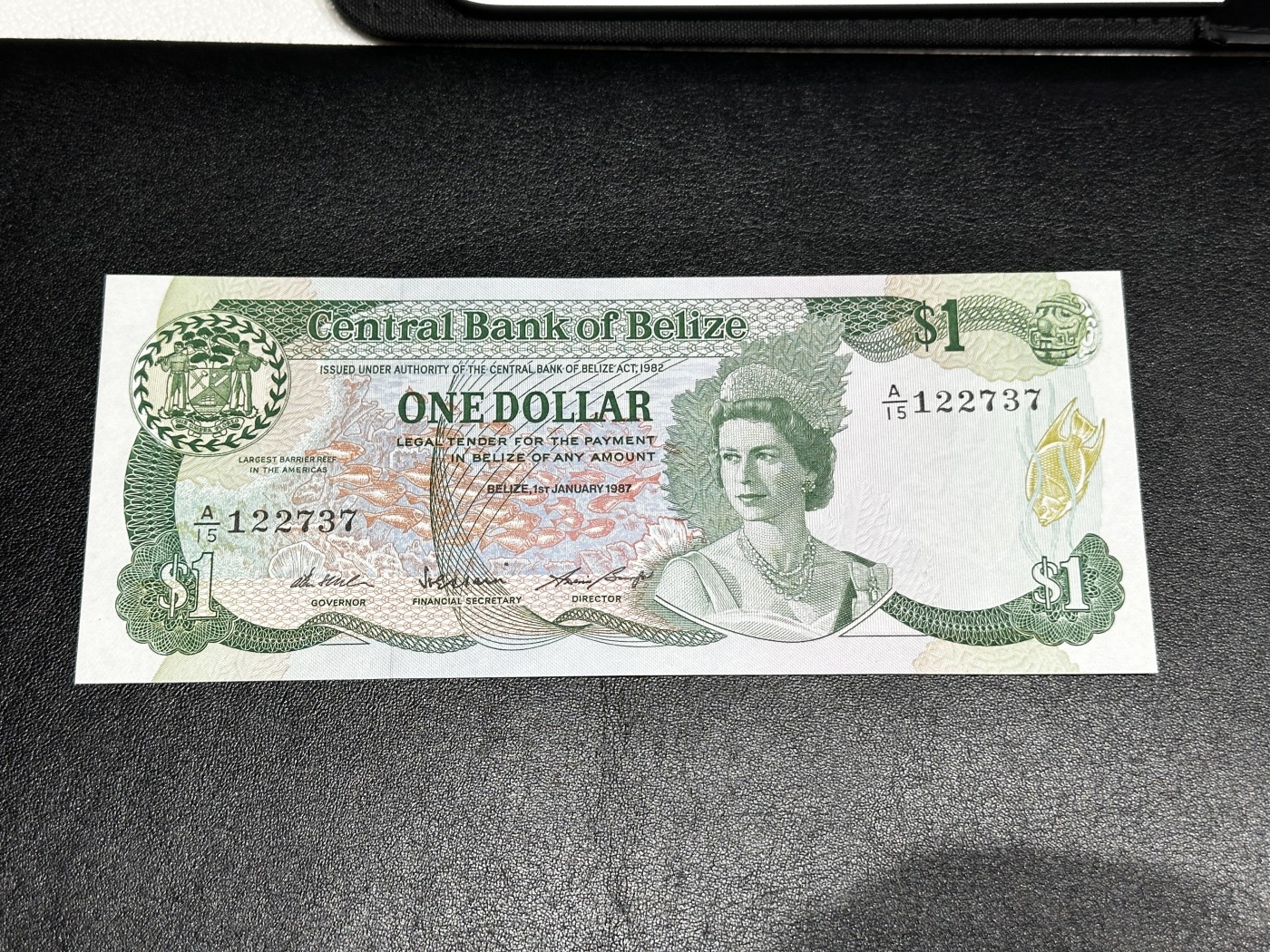 《外钞收藏家》第三百三十二期 加勒比四国专场（伯利兹/巴哈马/巴巴多斯/开曼） 伯利兹1987年1元（P46） 全新UNC