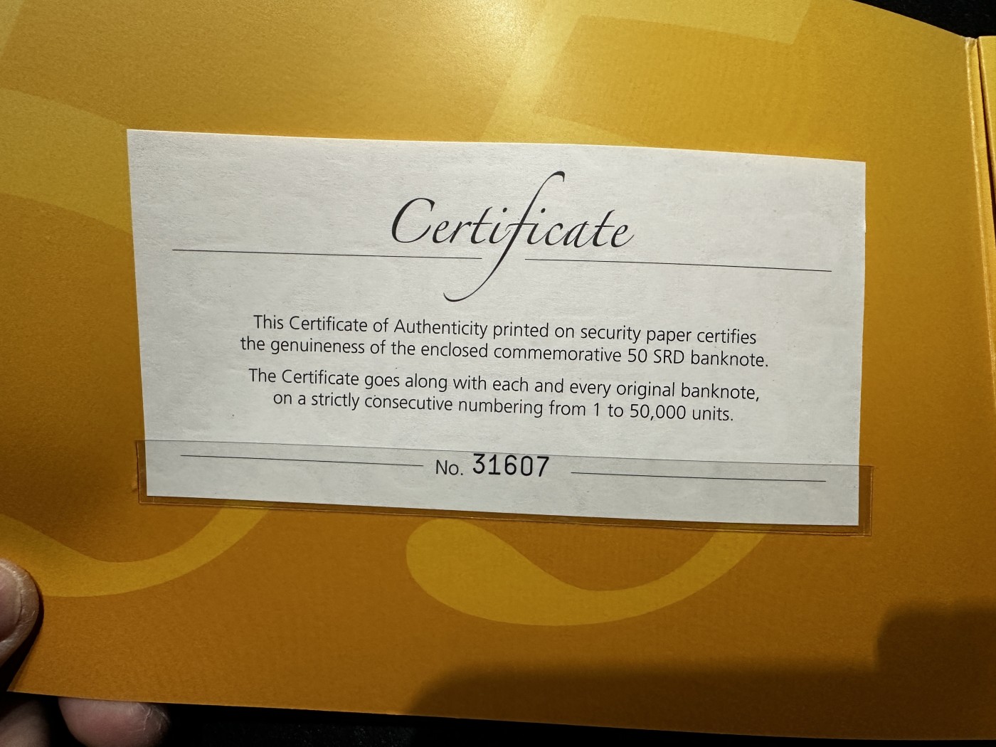 《外钞收藏家》第三百三十一期 2012年苏里南50 纪念钞 精美册子