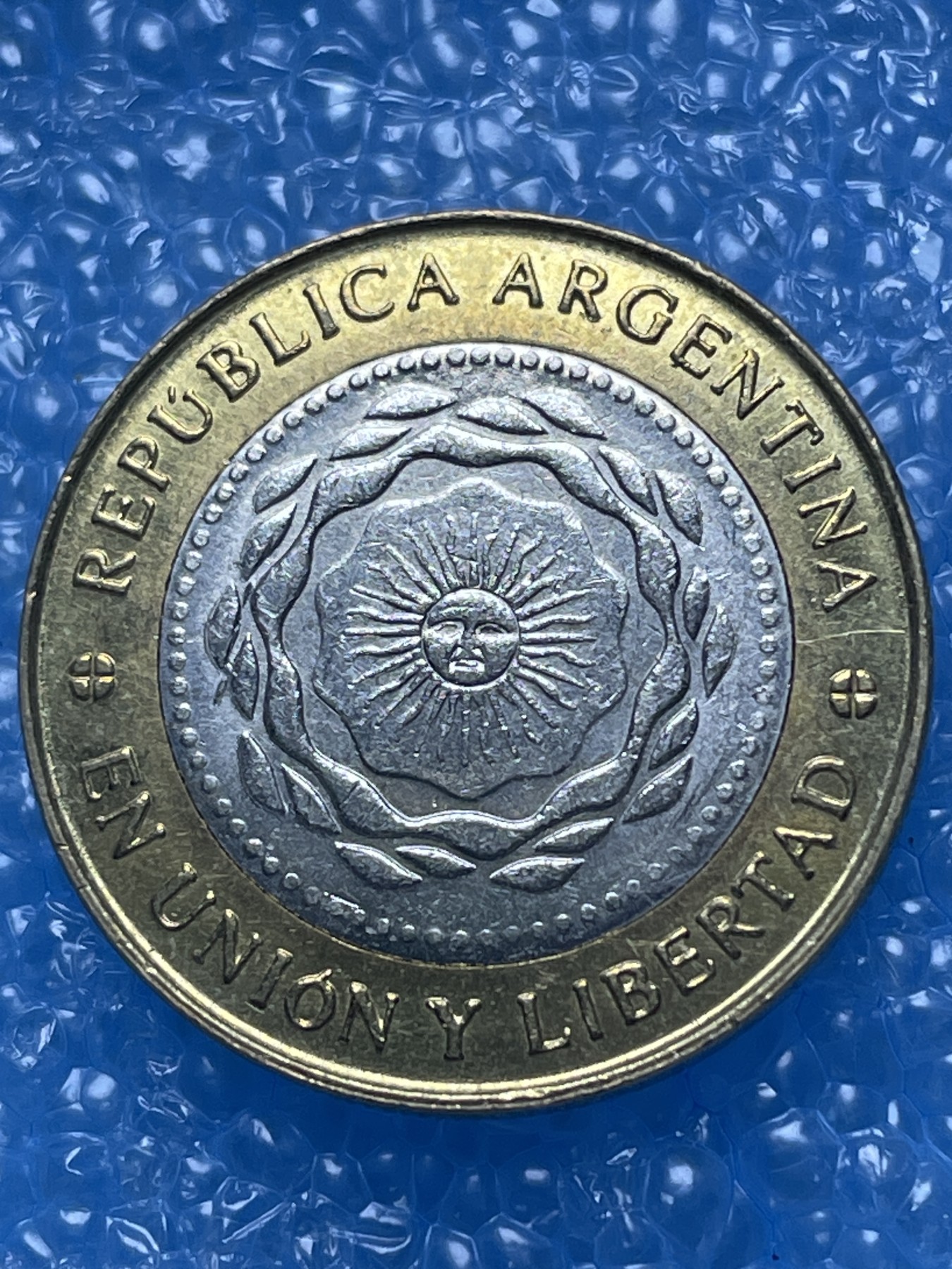 神仙姐姐散币好品专场第十七期（无佣金满邮自动发出 阿根廷 2 比索双色币