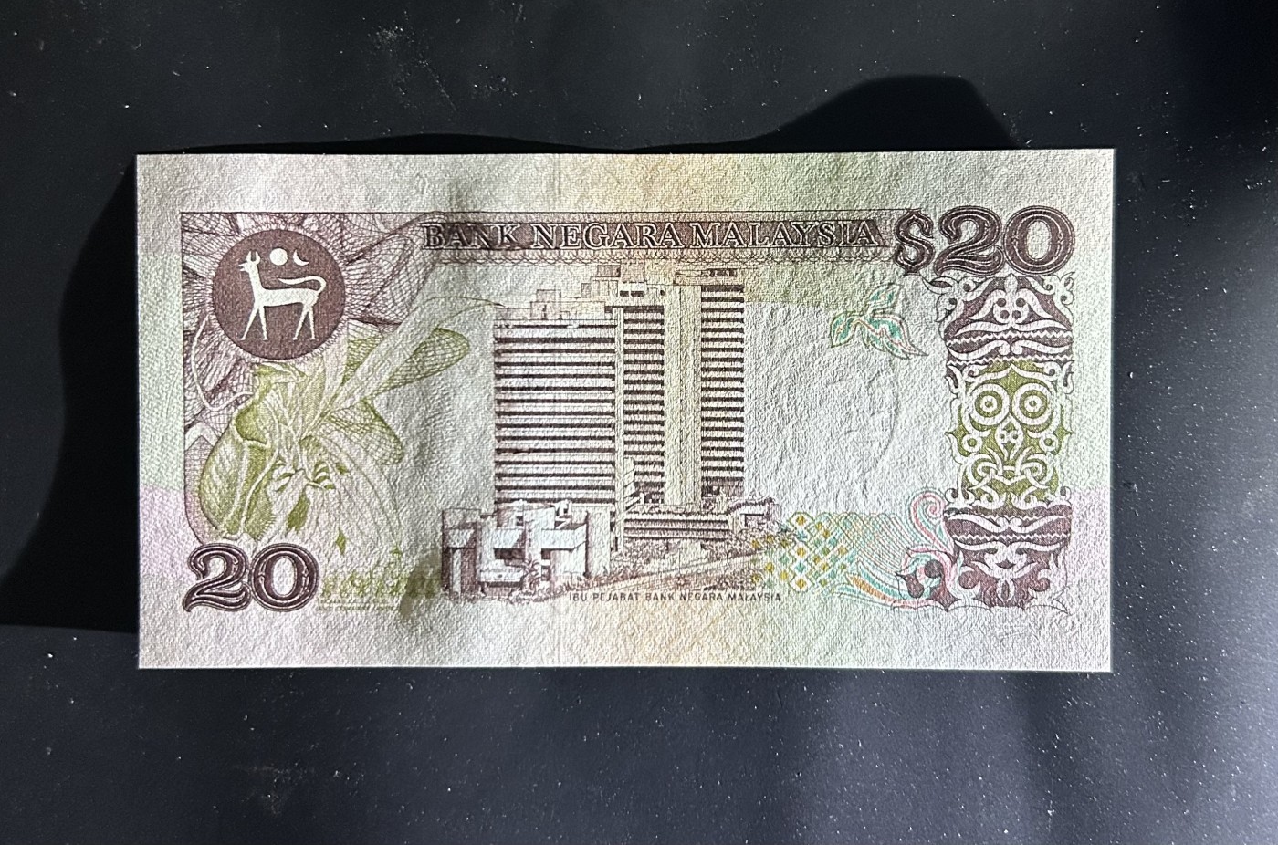 【丑猫0121】今晚六点半，自动快拍 89版马来西亚20金线版