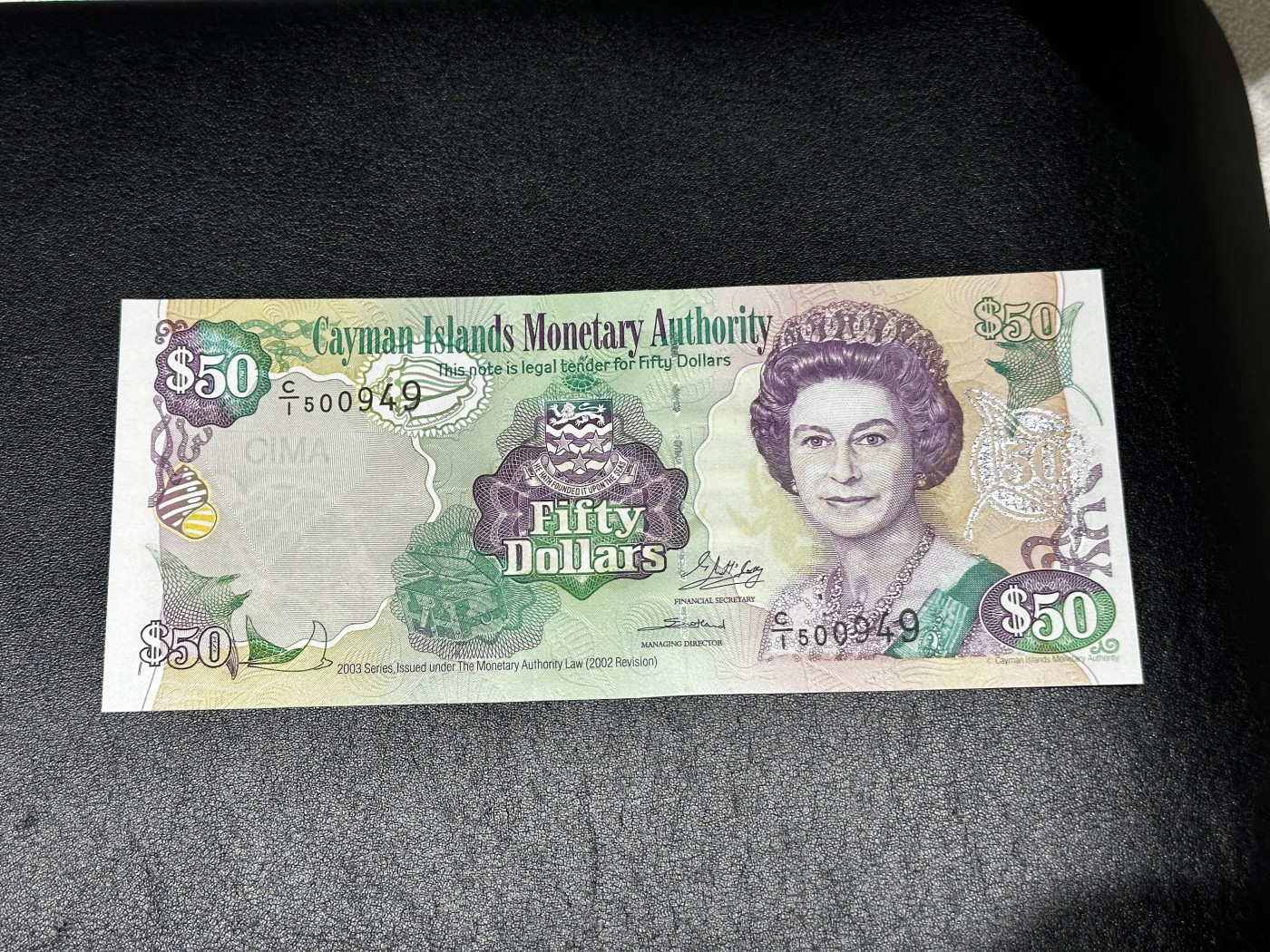 《外钞收藏家》第三百三十二期 加勒比四国专场（伯利兹/巴哈马/巴巴多斯/开曼） 开曼群岛2003年50元（P32） 全新UNC