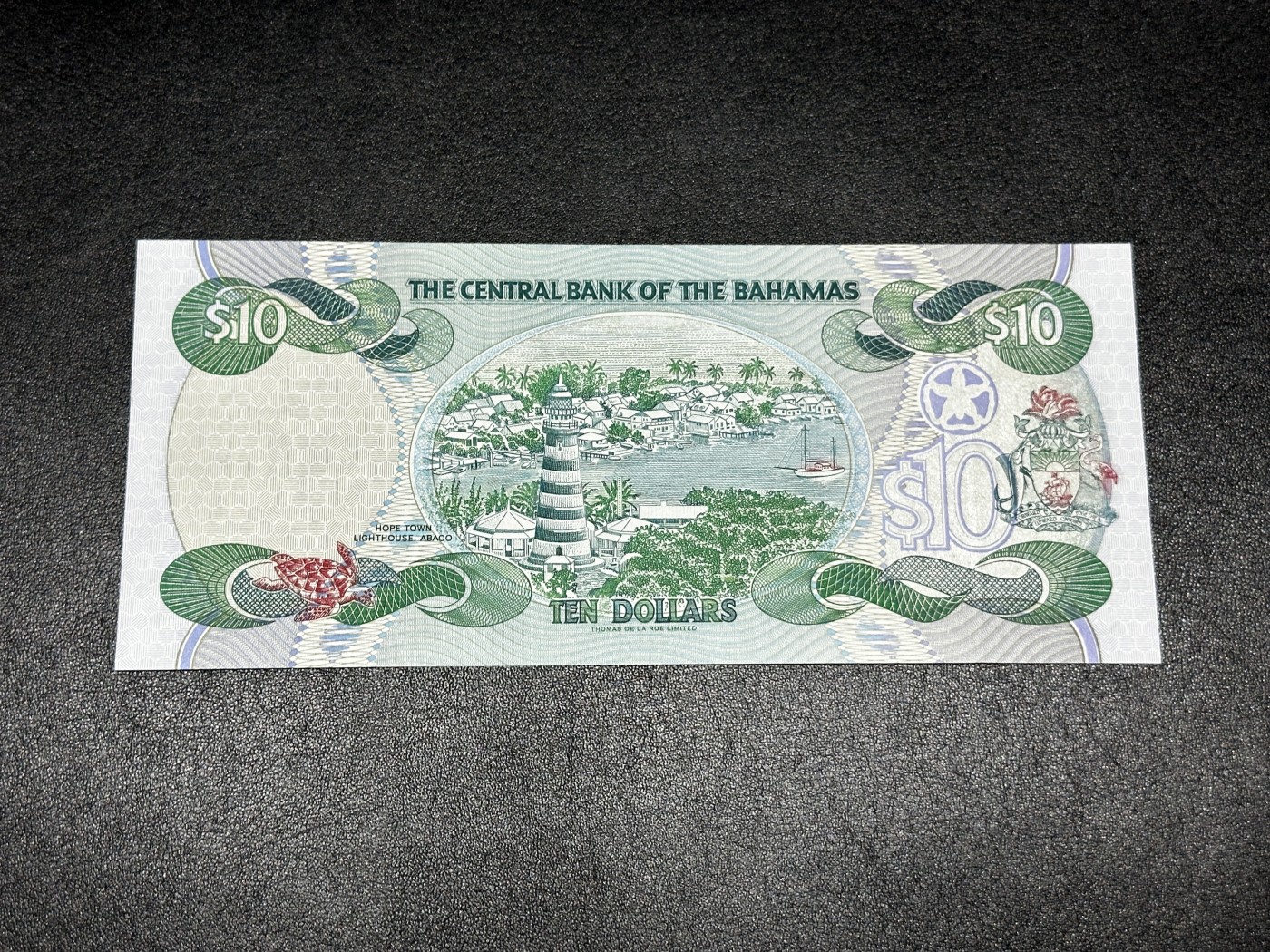 《外钞收藏家》第三百三十二期 加勒比四国专场（伯利兹/巴哈马/巴巴多斯/开曼） 巴哈马1996年10元（P59） 全新UNC