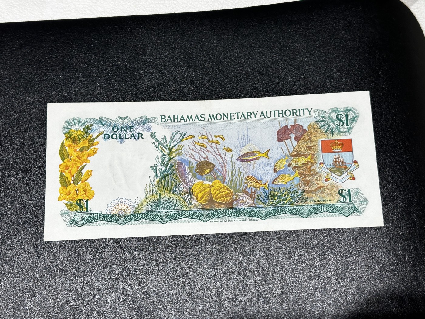 《外钞收藏家》第三百三十二期 加勒比四国专场（伯利兹/巴哈马/巴巴多斯/开曼） 巴哈马1968年1元（P27） AU品相